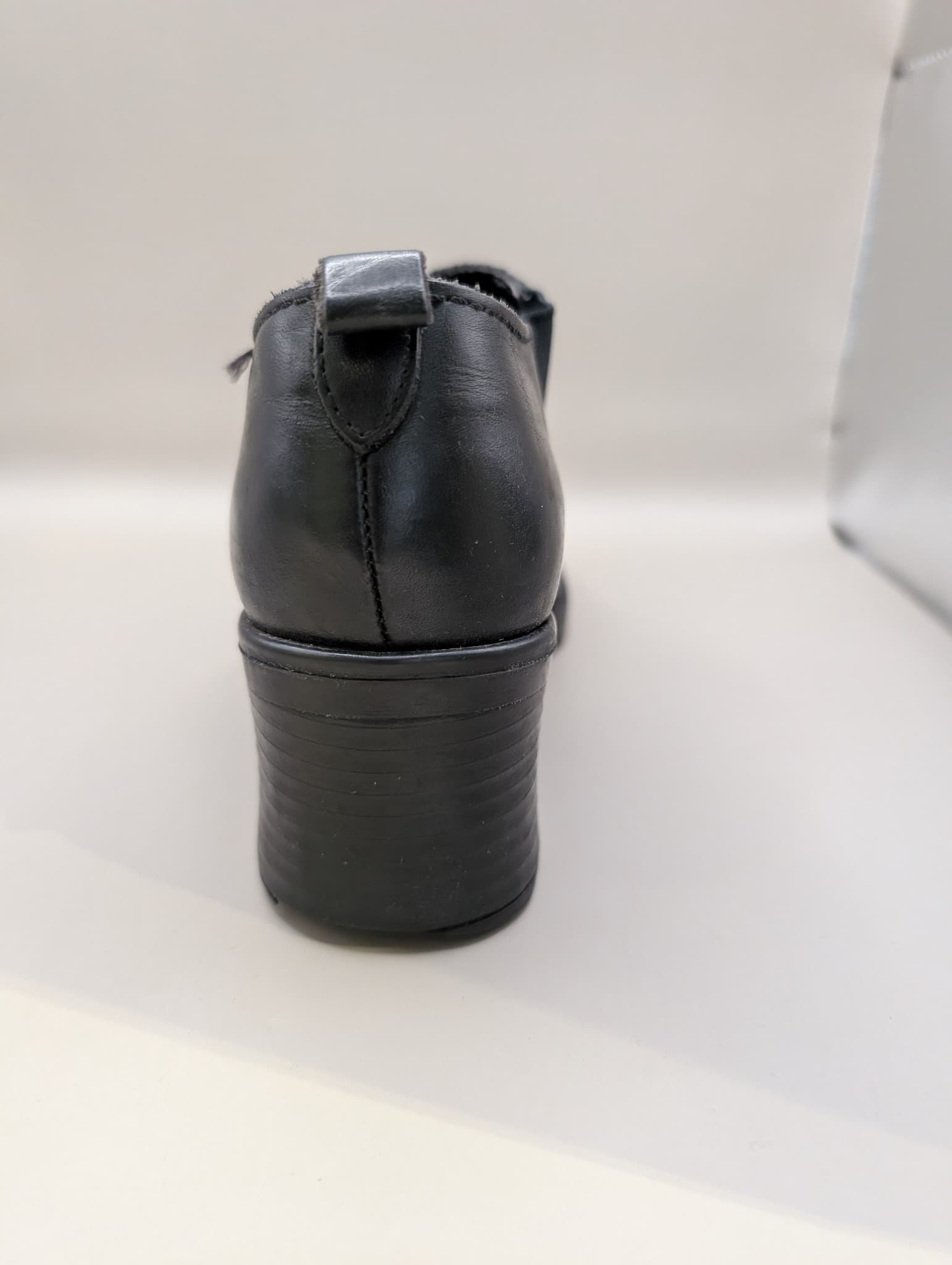 CANDY Black Leather Ankle Boots Women's Chelsea Heel — photo 3 of 8