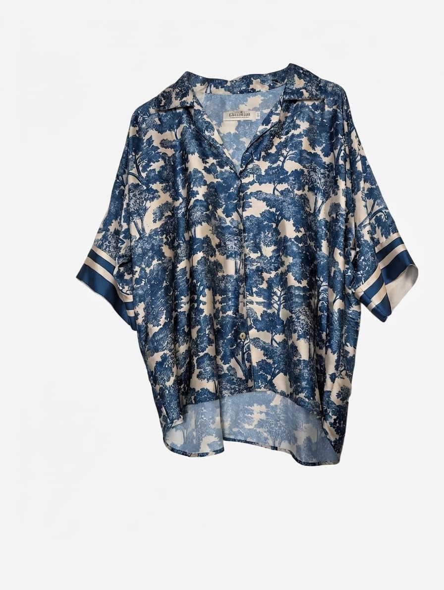 Carolina Lifestyle Satin Shirt Blue Toile de Jouy Print Size S/M — photo 1 of 6