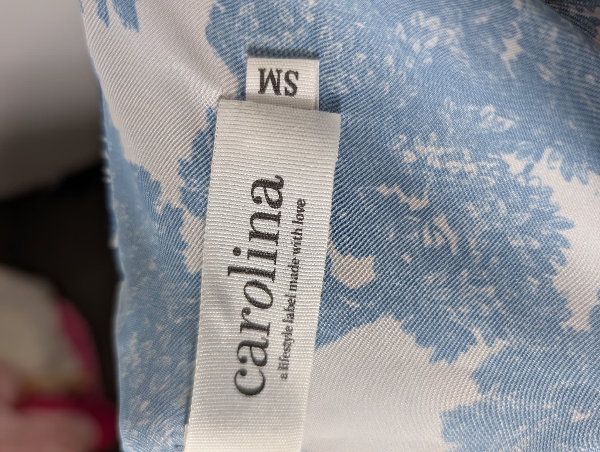 Carolina Lifestyle Satin Shirt Blue Toile de Jouy Print Size S/M — photo 5 of 6