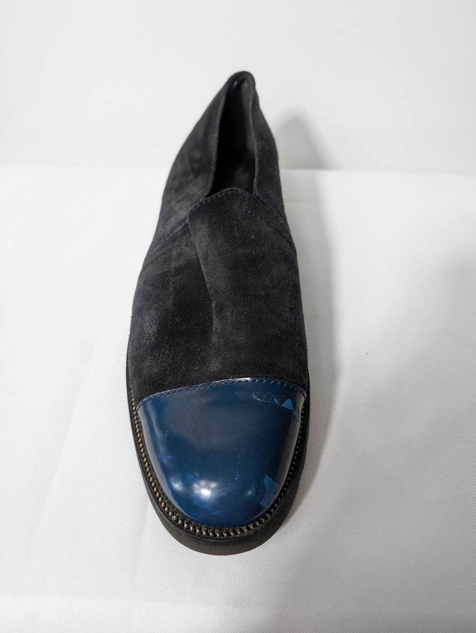 Carucci Roma Suede and Patent Leather Cap-Toe Loafers Black Blue EU 38 — photo 2 of 8