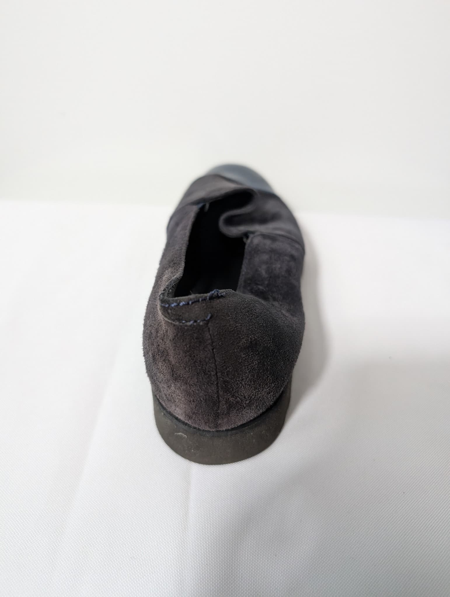Carucci Roma Suede and Patent Leather Cap-Toe Loafers Black Blue EU 38 — photo 4 of 8