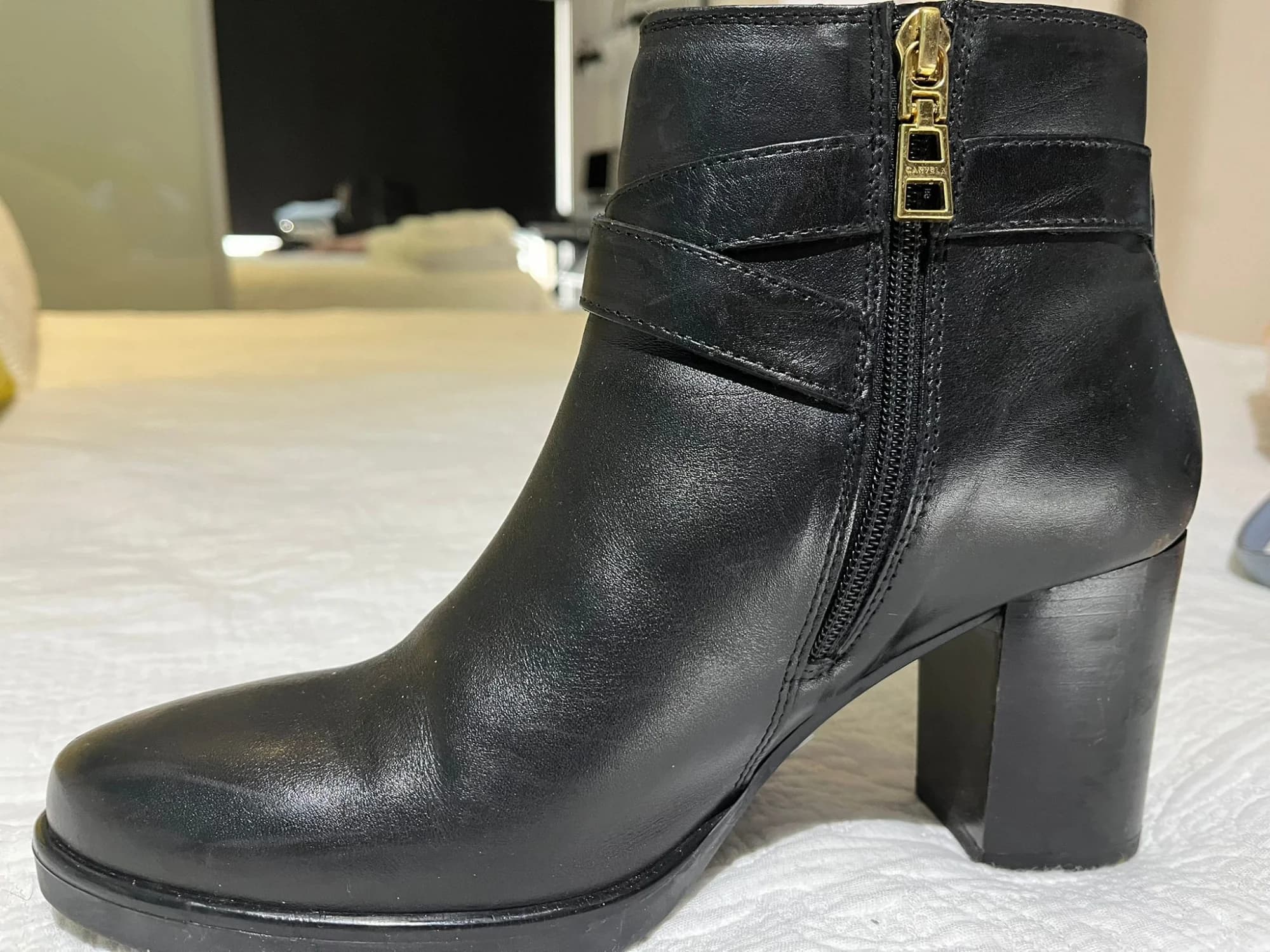 Carvela Black Leather Block Heel Ankle Boots EU 40 — photo 2 of 5
