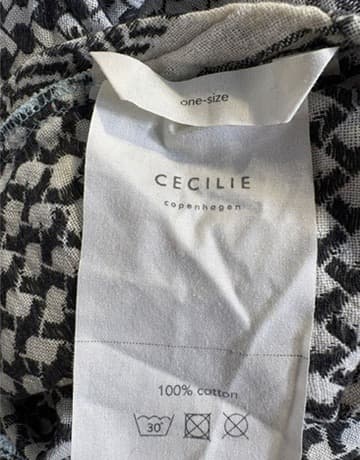Cecilie Copenhagen Keffiyeh Print Cotton Blouse Black and White One Size — photo 3 of 4