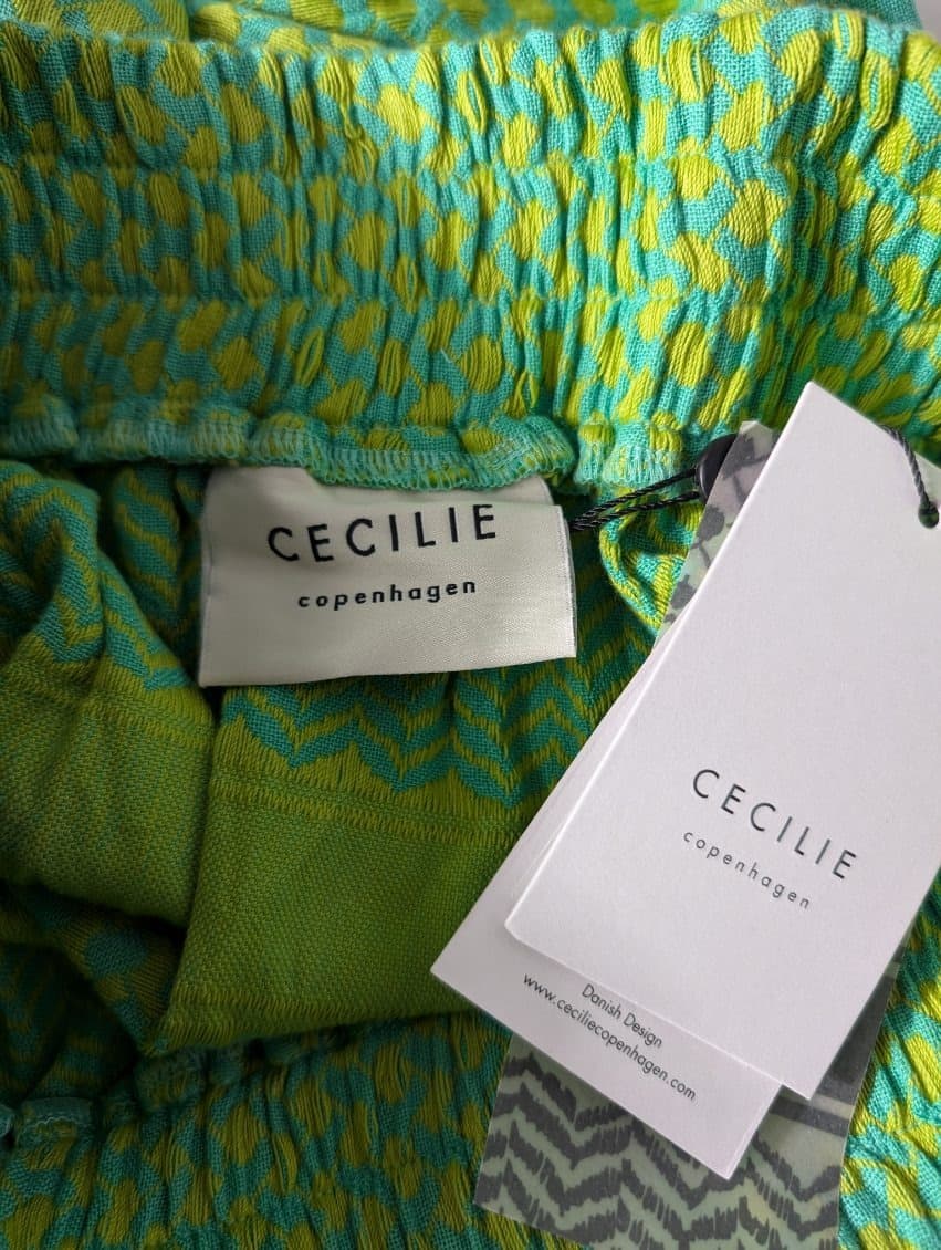Cecilie Copenhagen Patterned Elastic Waist Skirt - Green & Teal Size S — photo 7 of 8