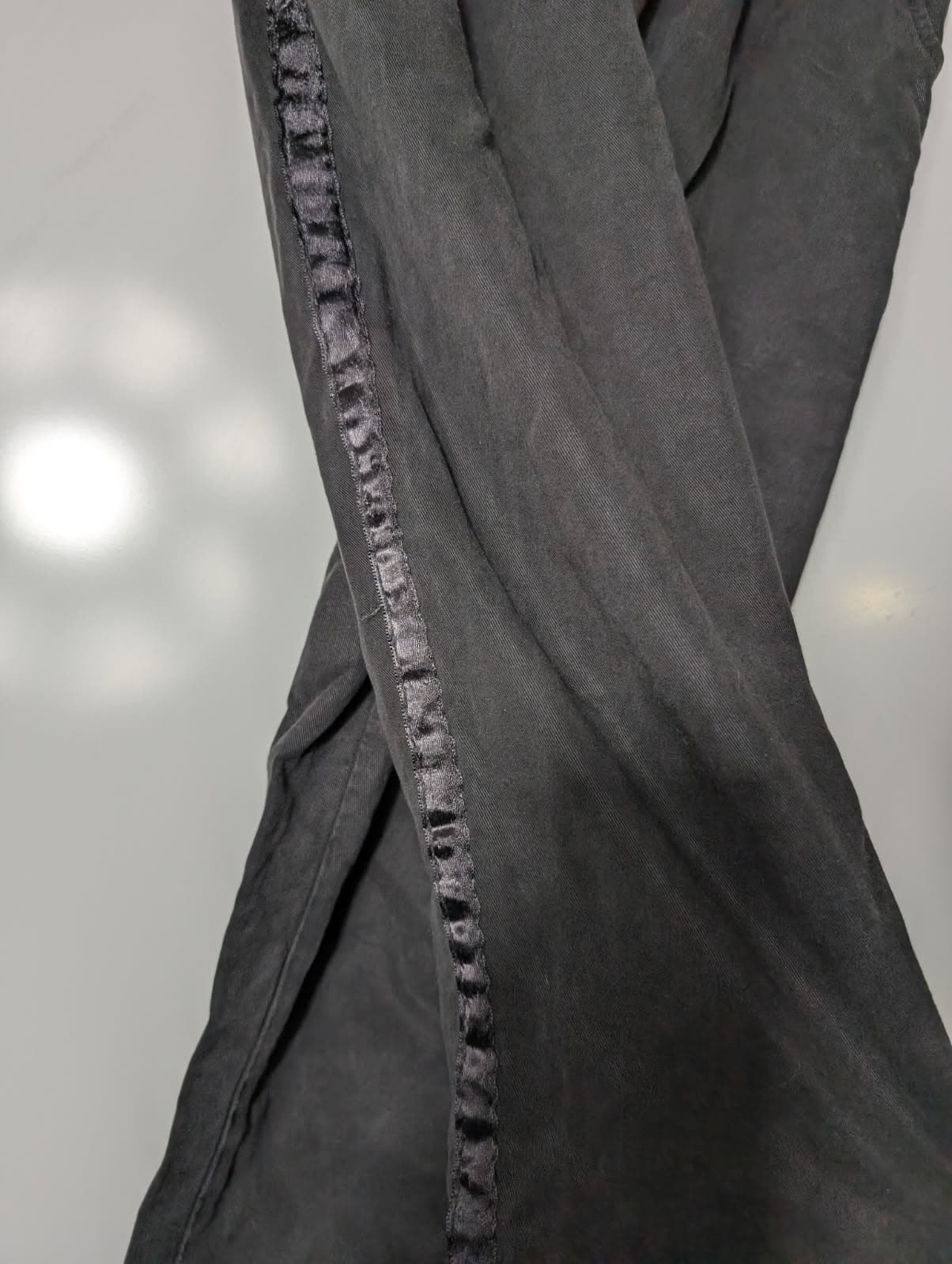 Christian Dior Separates Vintage Merino Wool Midi Skirt Black Size M — photo 8 of 9