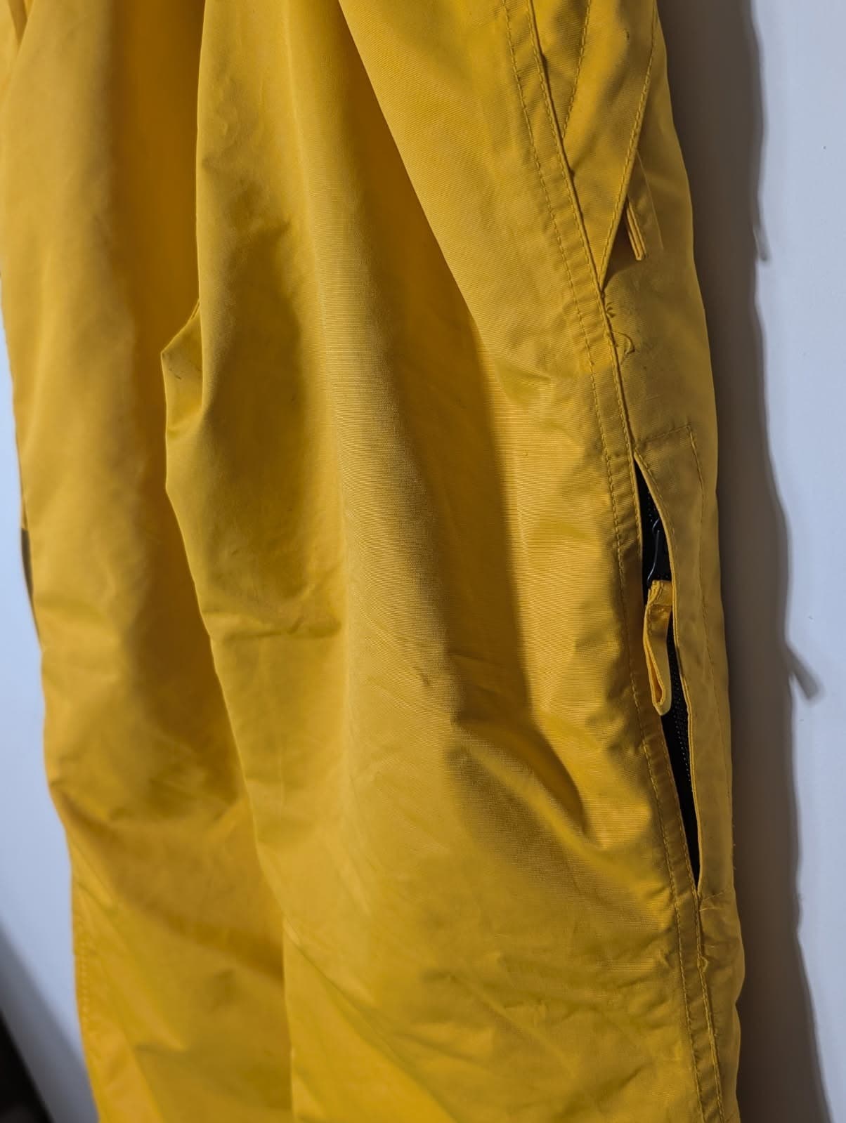 Chute Kids Ski Bib Overalls - Yellow Waterproof Snow Pants Size 8 — photo 9 of 9