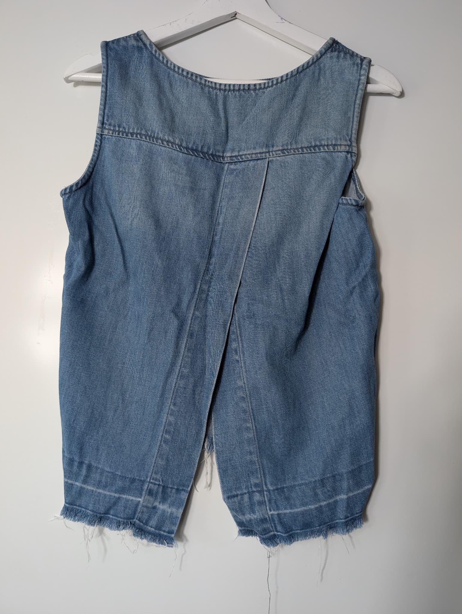 Cloth & Stone Denim Tank Top Raw Hem Split Back Women's S — photo 3 of 13