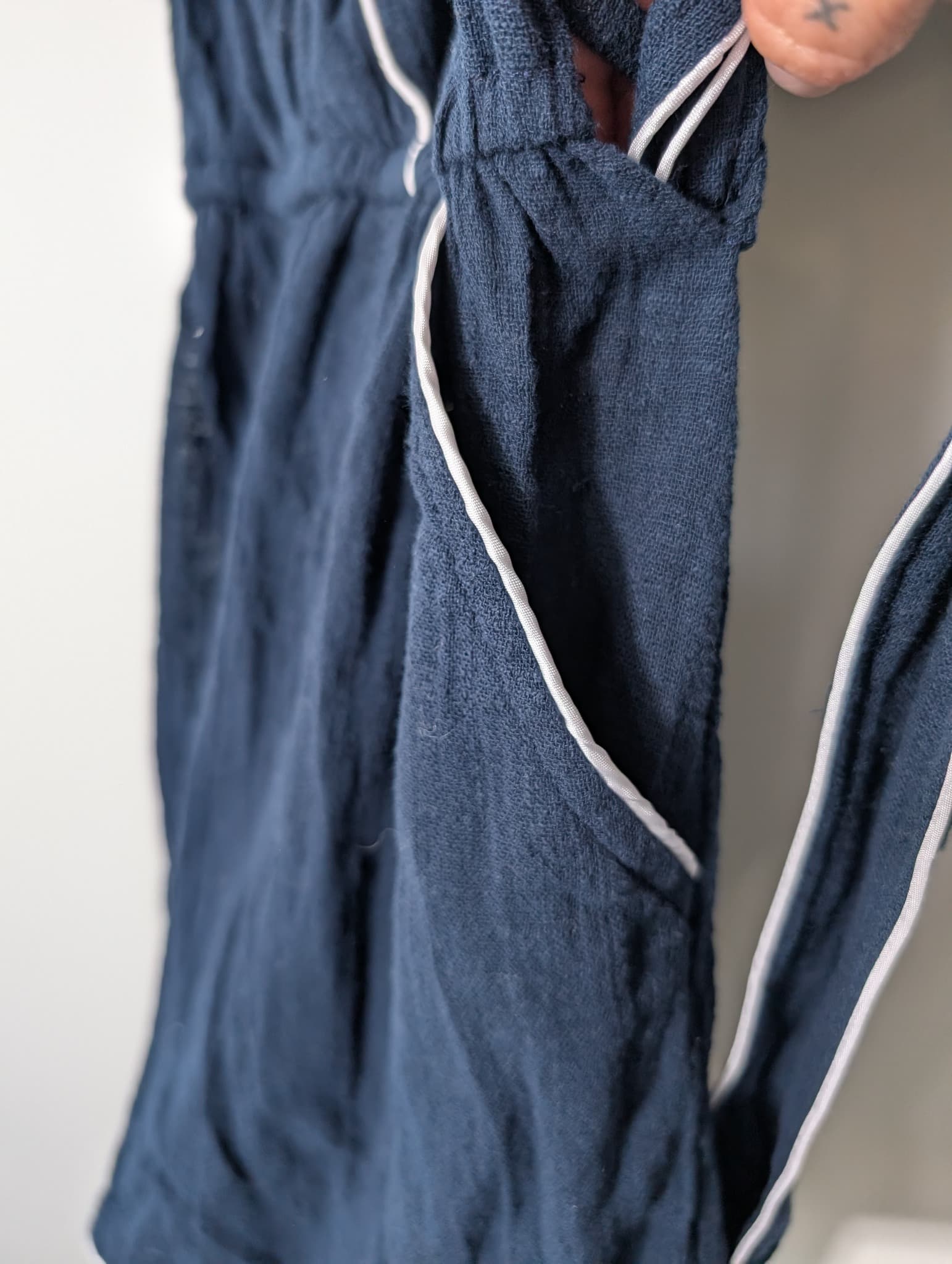 Cloth & Stone Denim Tank Top Raw Hem Split Back Women's S — photo 9 of 13