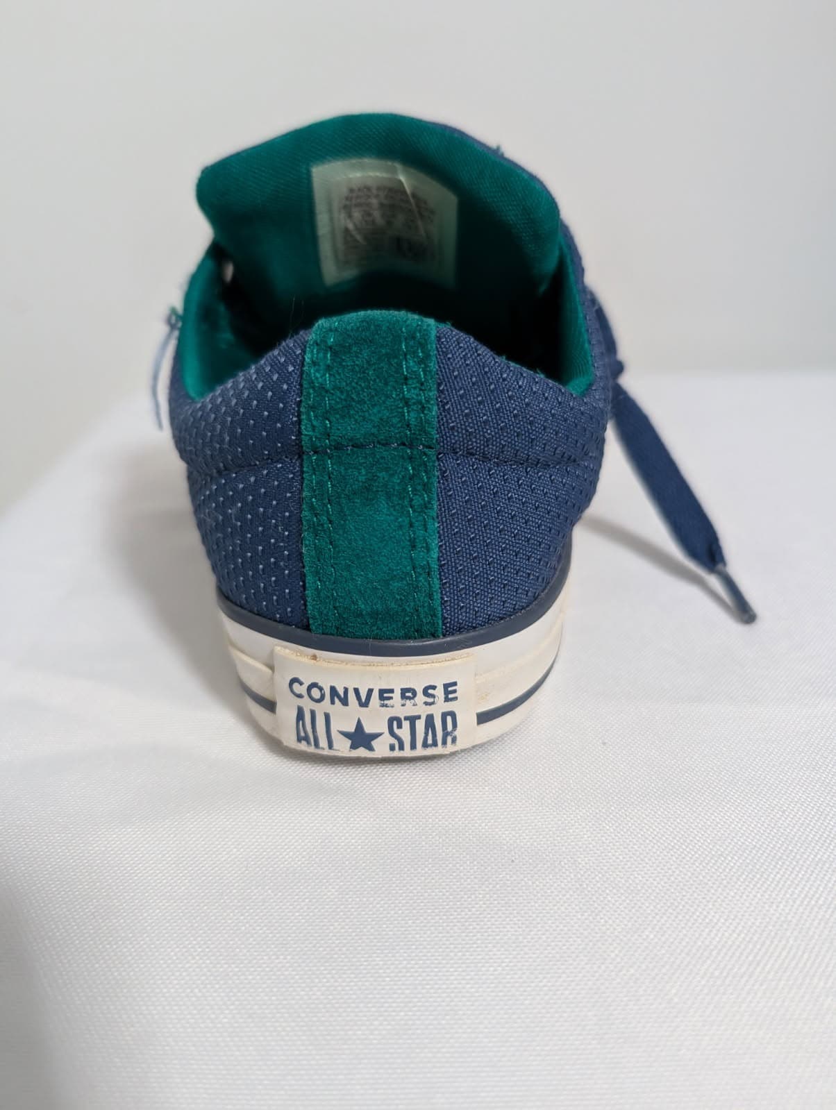 Converse Chuck Taylor All Star Low Top Navy Blue Junior US 1 — photo 4 of 8