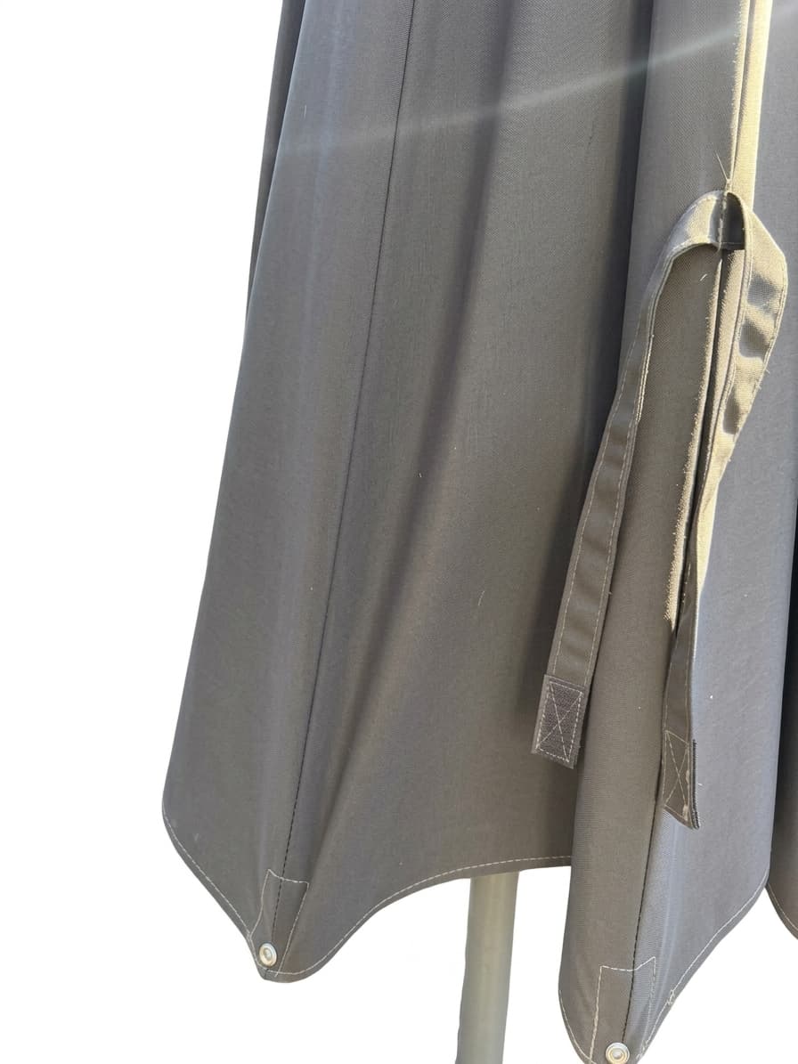 Coolaroo Outdoor Patio Umbrella Wind-Up Mechanism Grey — photo 1 of 3