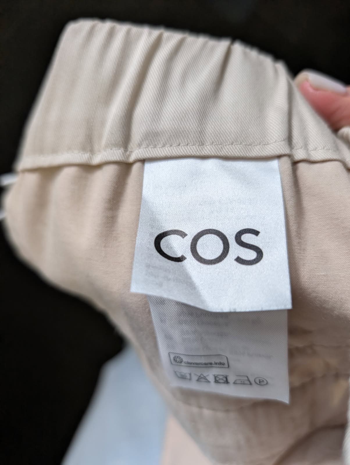 COS Men's Elasticated Waist Trousers - Beige Lyocell Blend — photo 2 of 8