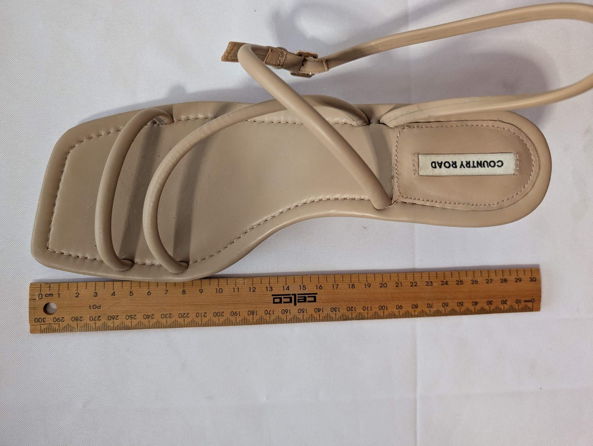 Country Road Strappy Kitten Heel Sandals Nude EU 42 — photo 8 of 8