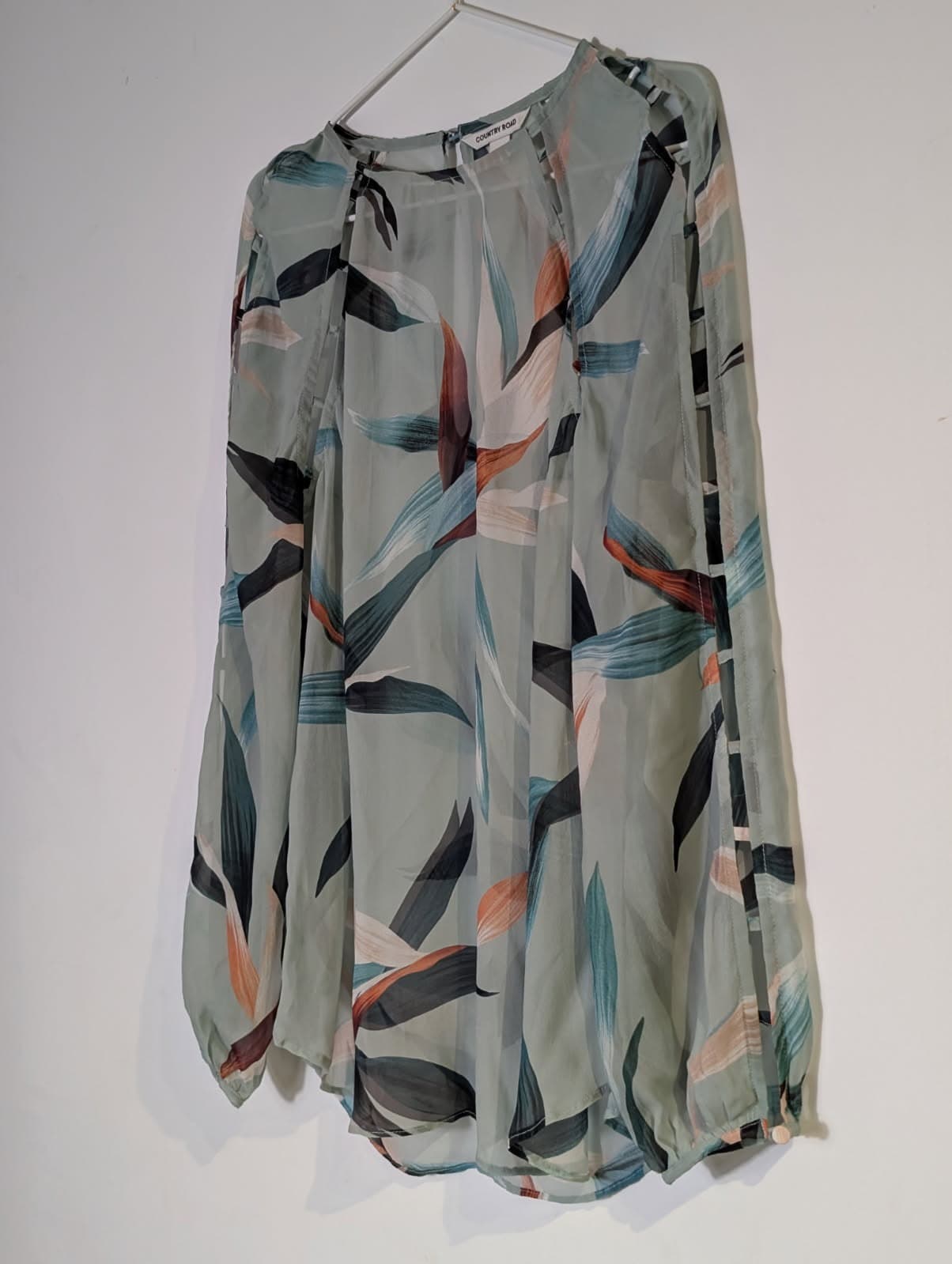 Country Road Women's 100% Silk Tropical Leaf Print Blouse - Size 10 — photo 2 of 10