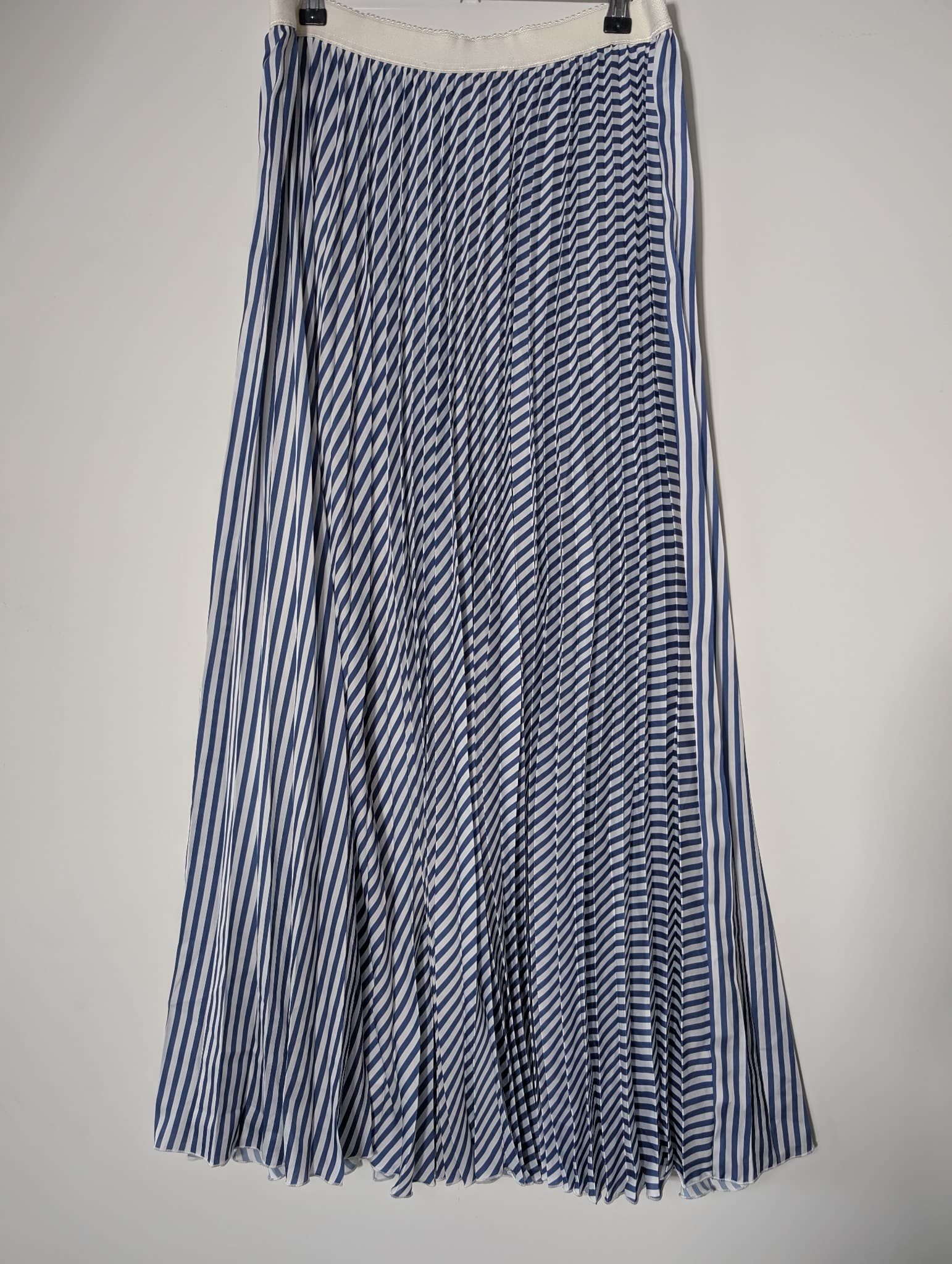 Daniela Drei Pleated Midi Skirt Blue and White Striped IT 44 — photo 5 of 7
