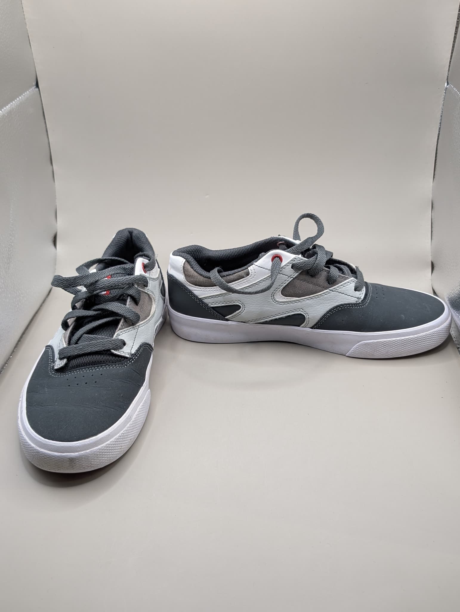 DC Shoes Kalis Vulc Youth Sneakers Black US 5 — photo 11 of 12