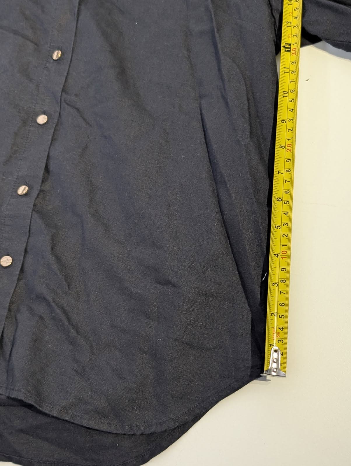 Decjuba Black Linen Blend Shirt With Embroidered Sleeve Detail Size 10 — photo 6 of 10