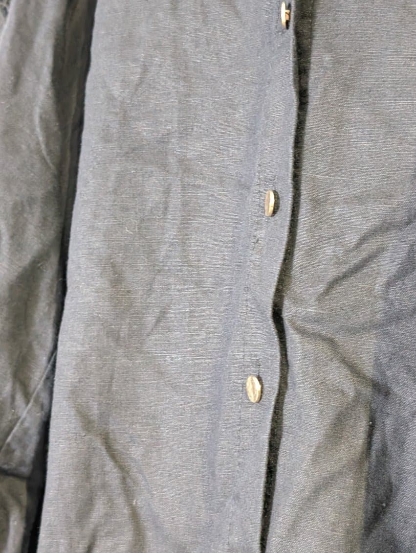 Decjuba Black Linen Blend Shirt With Embroidered Sleeve Detail Size 10 — photo 8 of 10