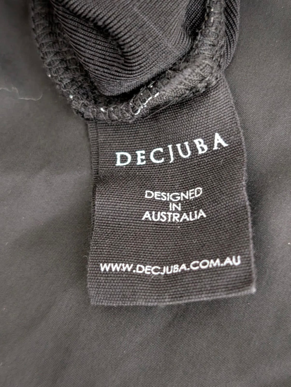 Decjuba Metallic Side Split T-Shirt Black AUS 8 — photo 5 of 6