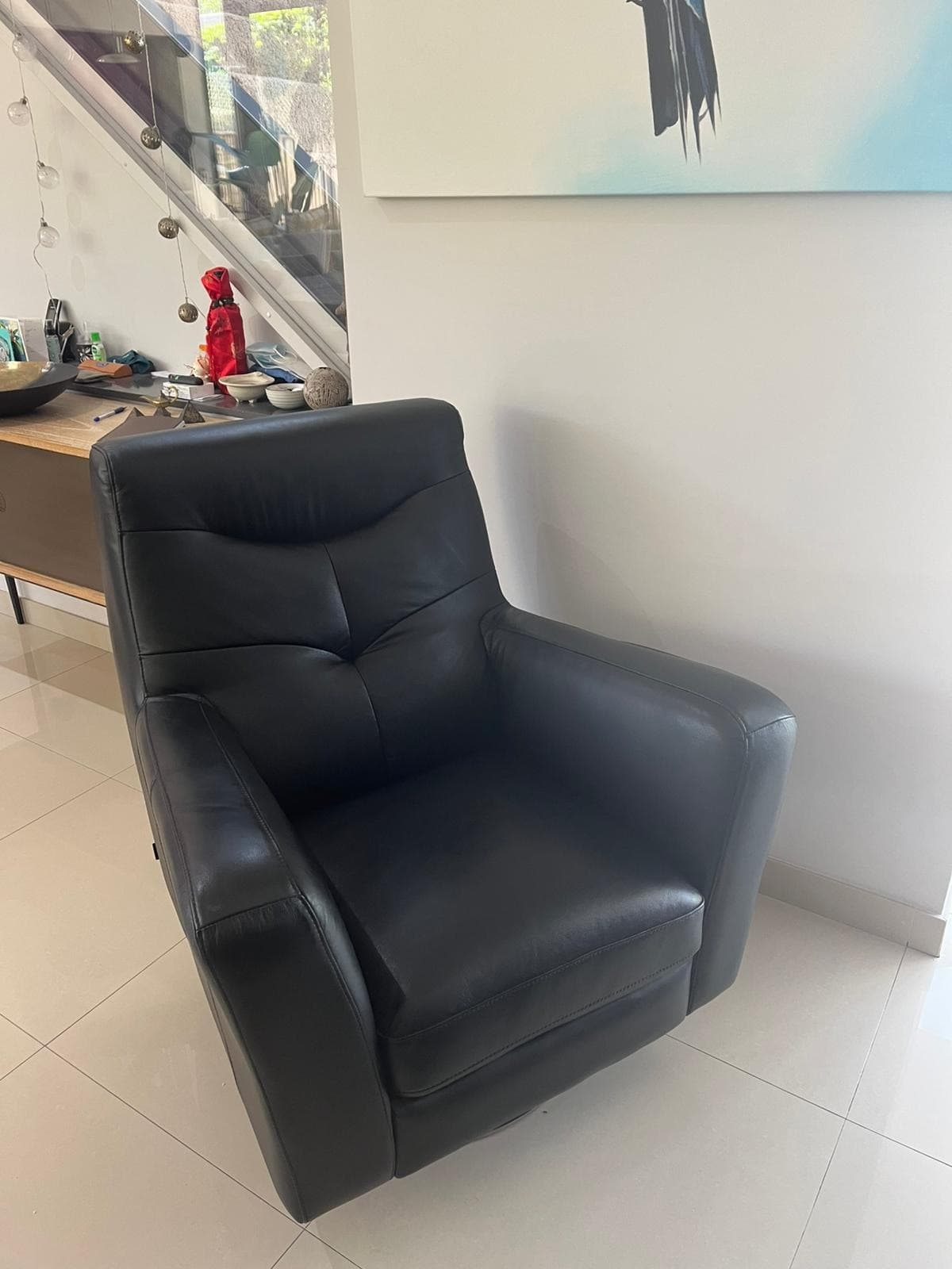 Demir Italian Leather Swivel Armchair Black — photo 6 of 7