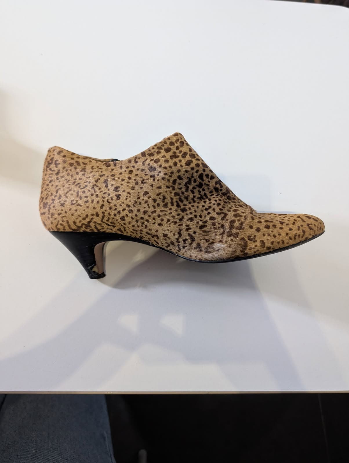Diana Ferrari Leopard Print Calf Hair Kitten Heel Ankle Boots - Size 9.5 — photo 3 of 7