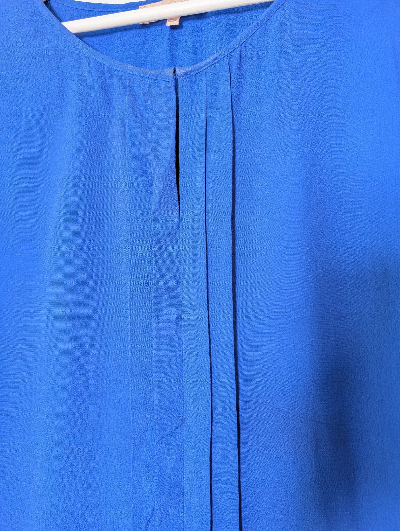 Diana Ferrari Pleated Front Blouse Royal Blue Women's Size 16 — photo 2 of 7