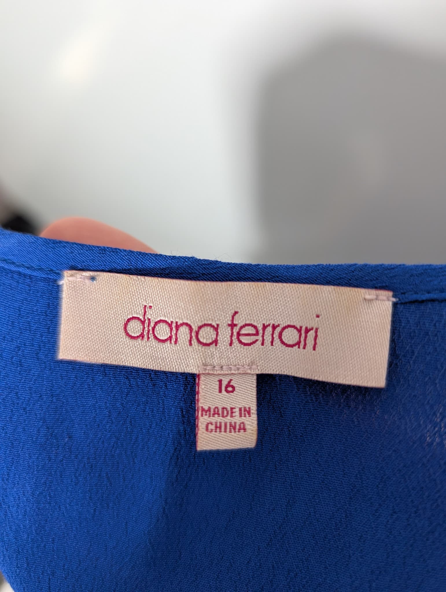 Diana Ferrari Pleated Front Blouse Royal Blue Women's Size 16 — photo 5 of 7