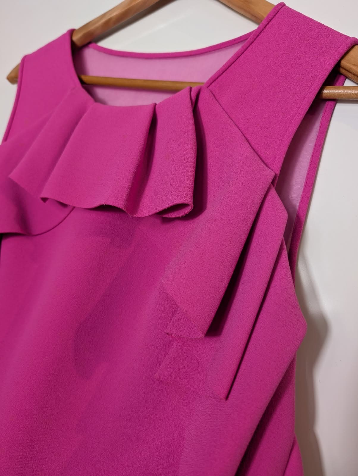 Diane von Furstenberg DVF Pink Ruffle Shift Dress - Size 8 — photo 3 of 9