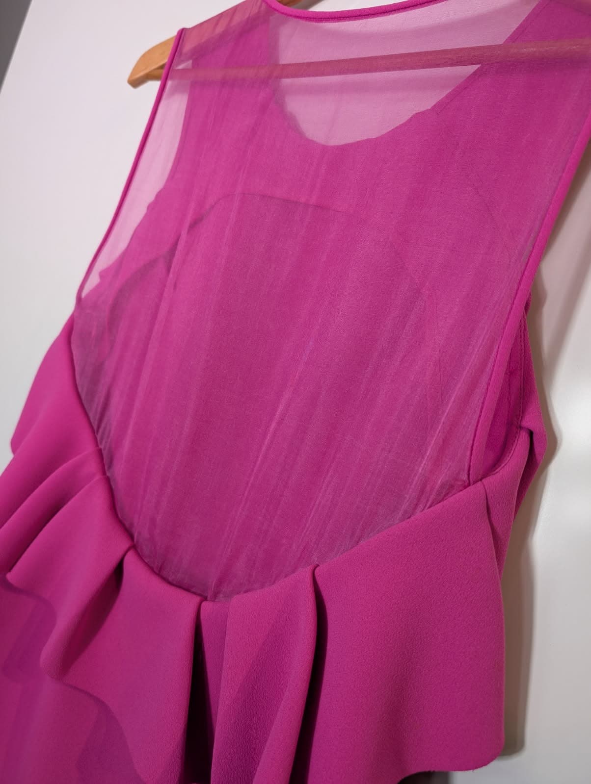 Diane von Furstenberg DVF Pink Ruffle Shift Dress - Size 8 — photo 6 of 9
