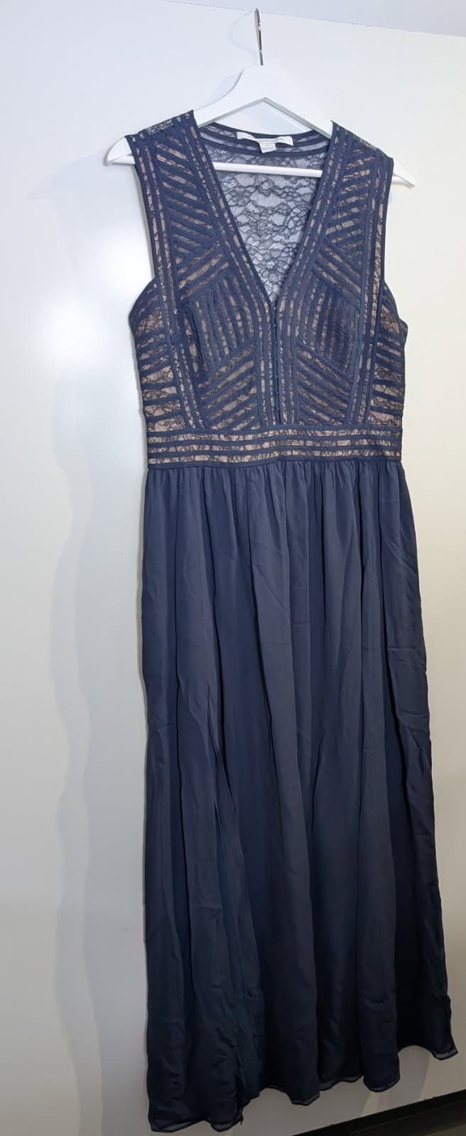 Diane von Furstenberg Sleeveless Lace and Chiffon Dress Navy Blue Size 12 — photo 5 of 5