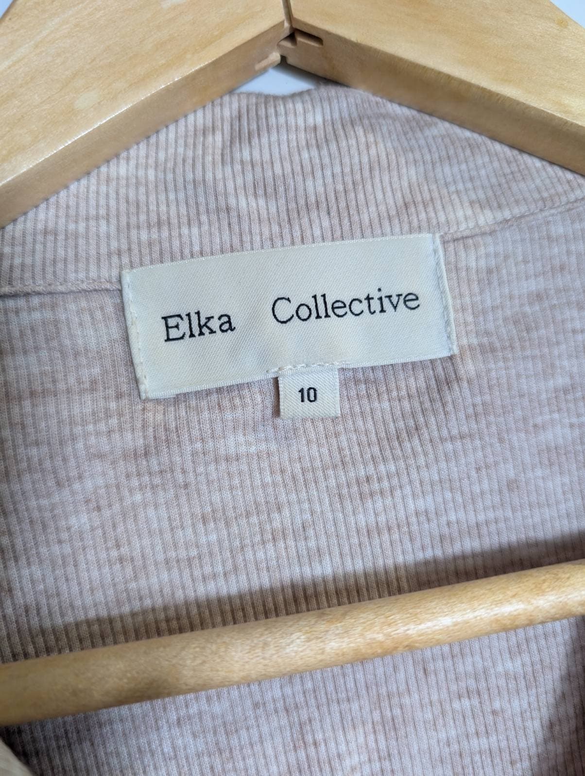 Elka Collective Ribbed Button Down Shirt Beige Size 10 — photo 4 of 7