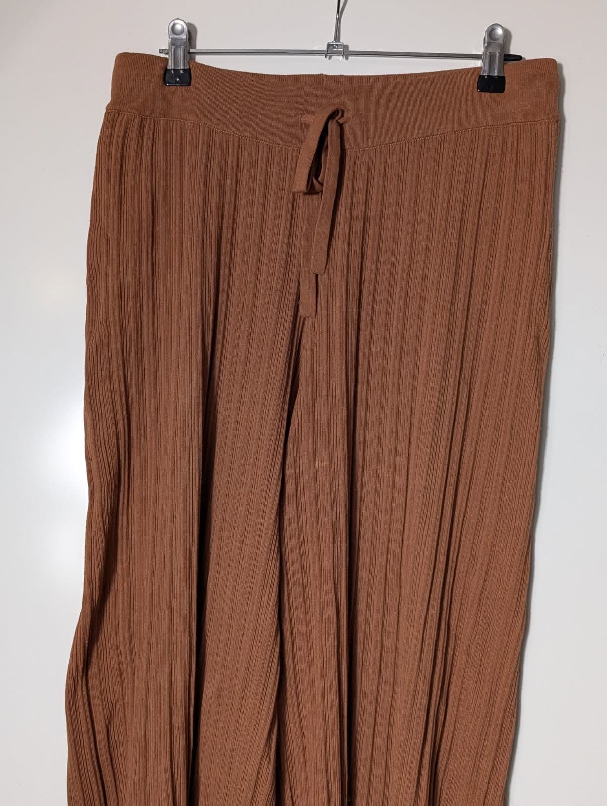 Elka Collective Ribbed Knit Trousers Brown Women's AU 10 — photo 9 of 9
