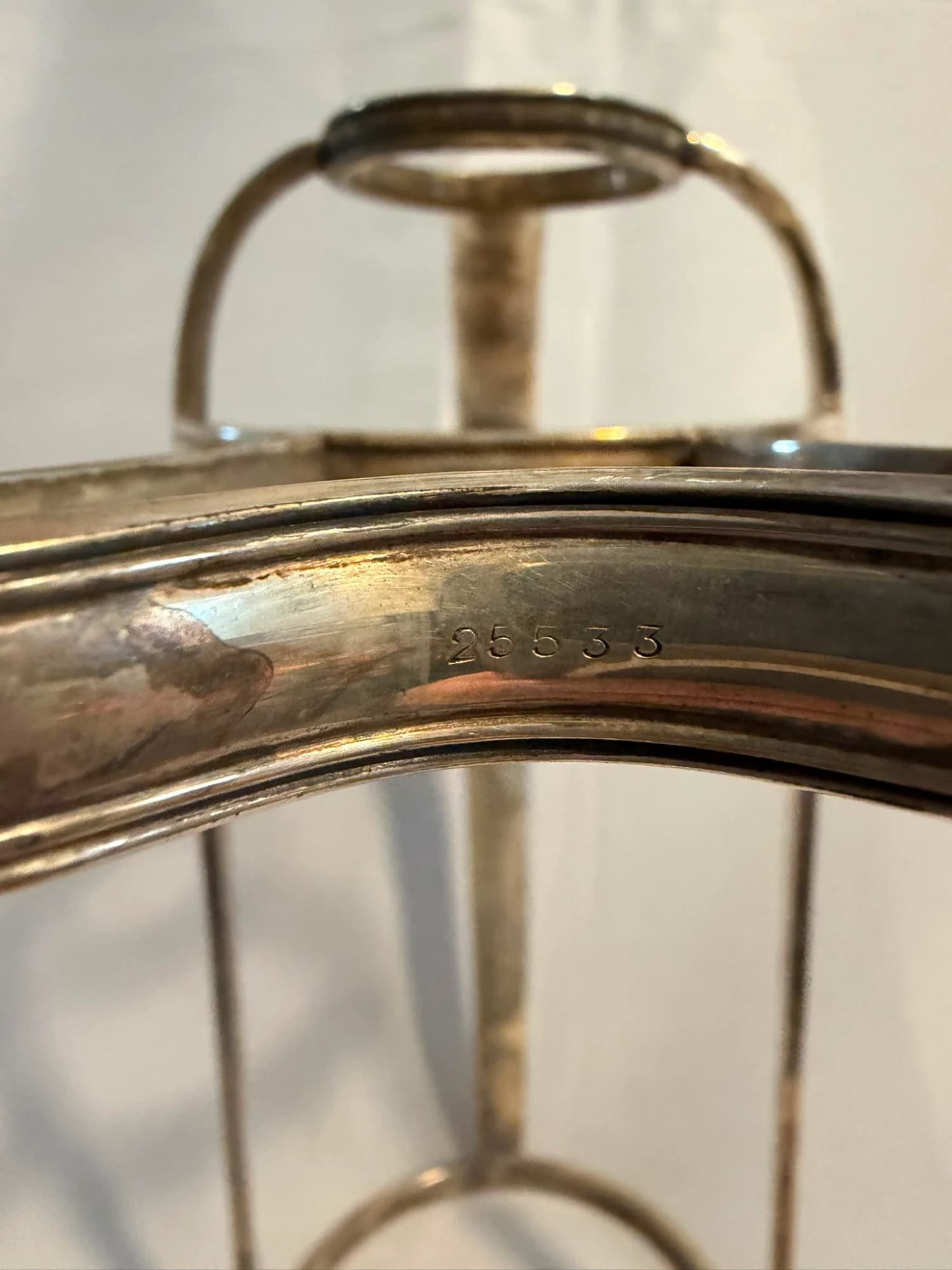 Elkington Silver Plated Wine Bottle Cradle Pourer Vintage England EPNS — photo 3 of 12