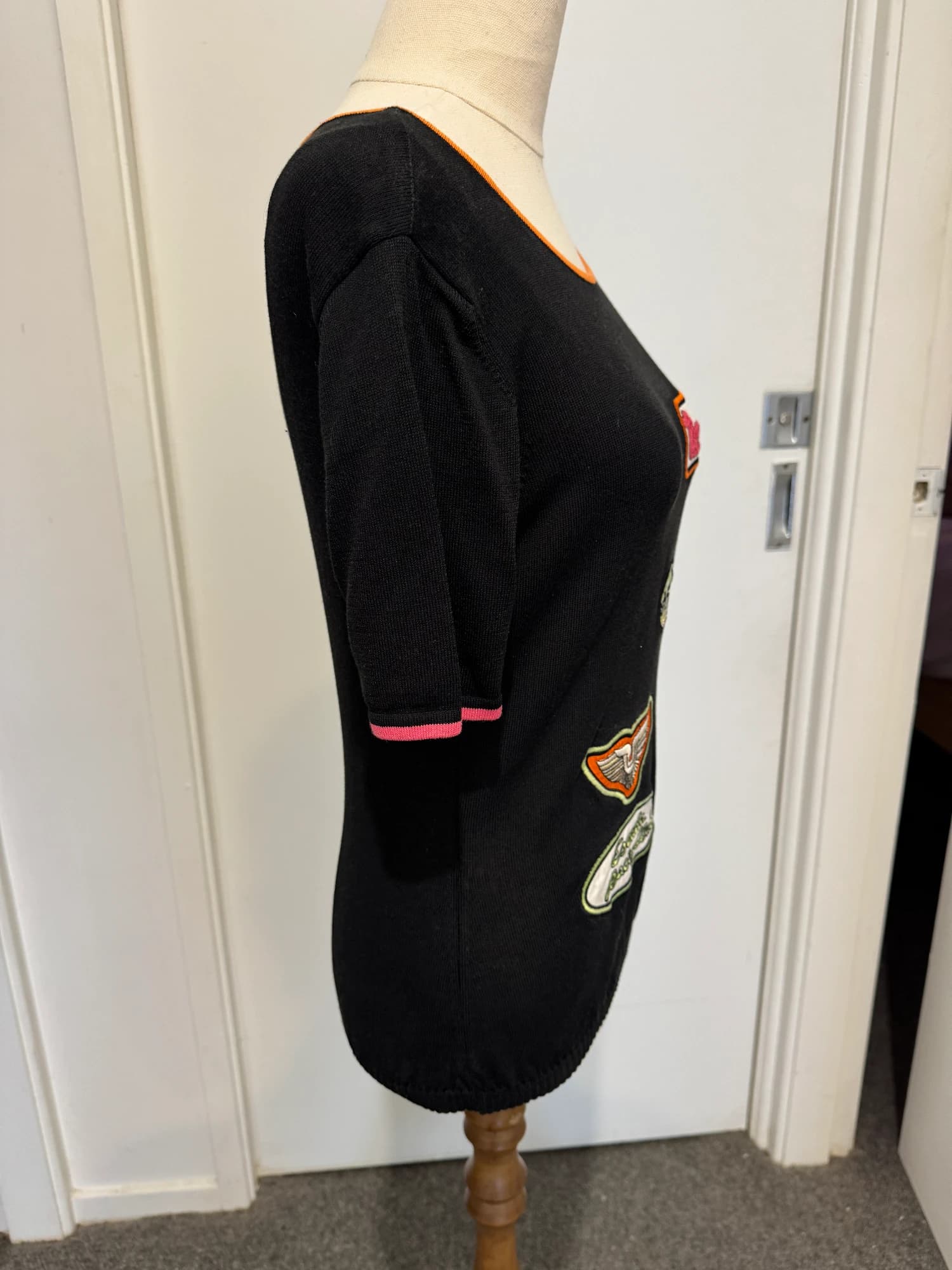 Escada Racing Club Black Short Sleeve Knit Top Size 36 — photo 2 of 10