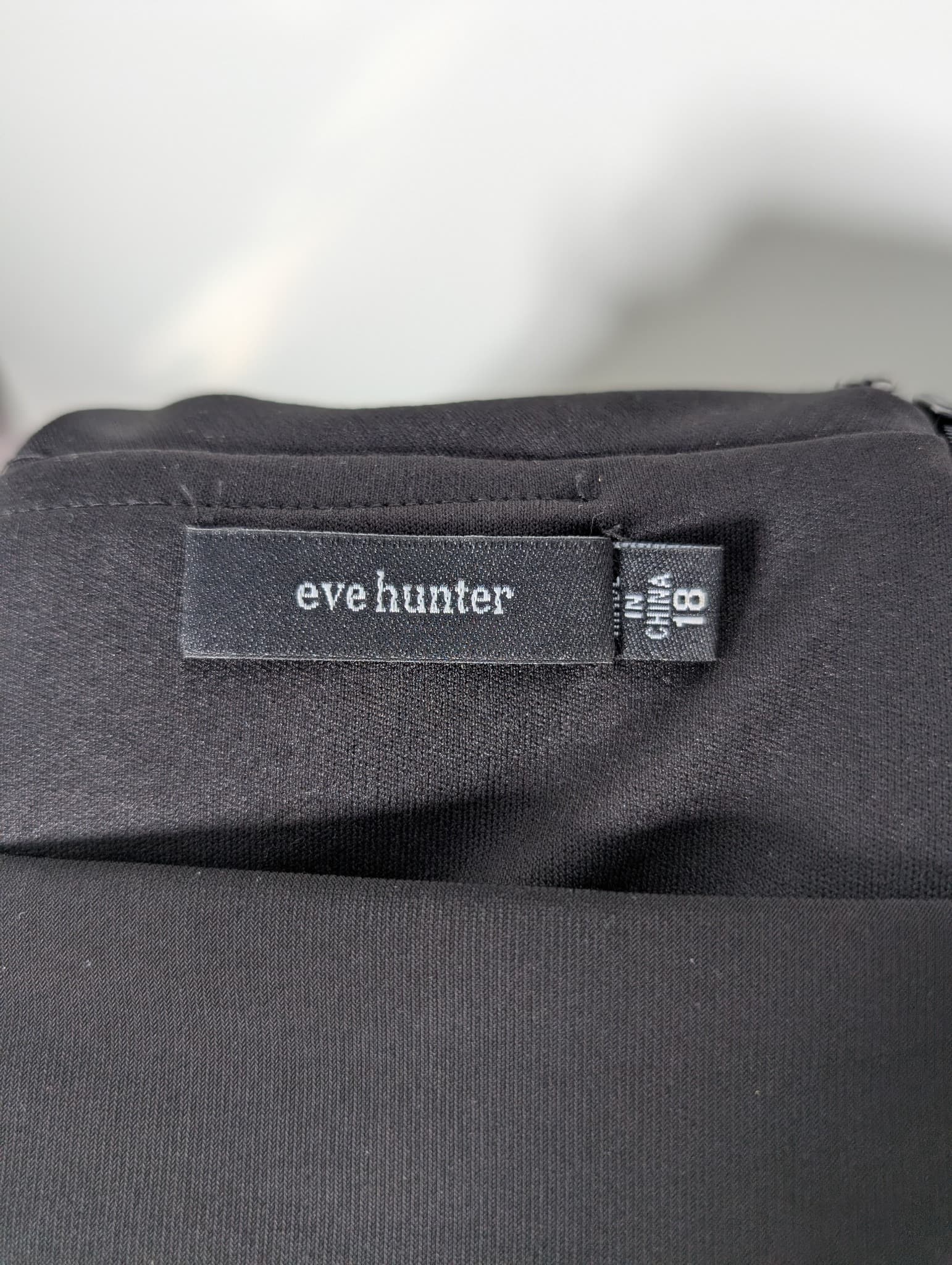 Eve Hunter Tiered V-Neck Sleeveless Sheath Dress Black Size 18 — photo 5 of 7