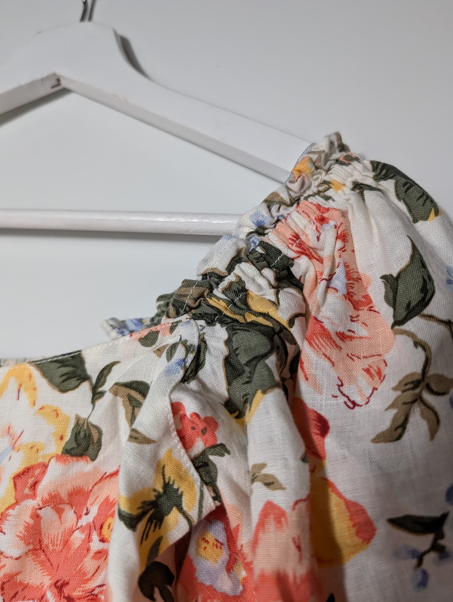 Faithfull the Brand Floral Puff Sleeve Crop Top AU 10 — photo 4 of 8