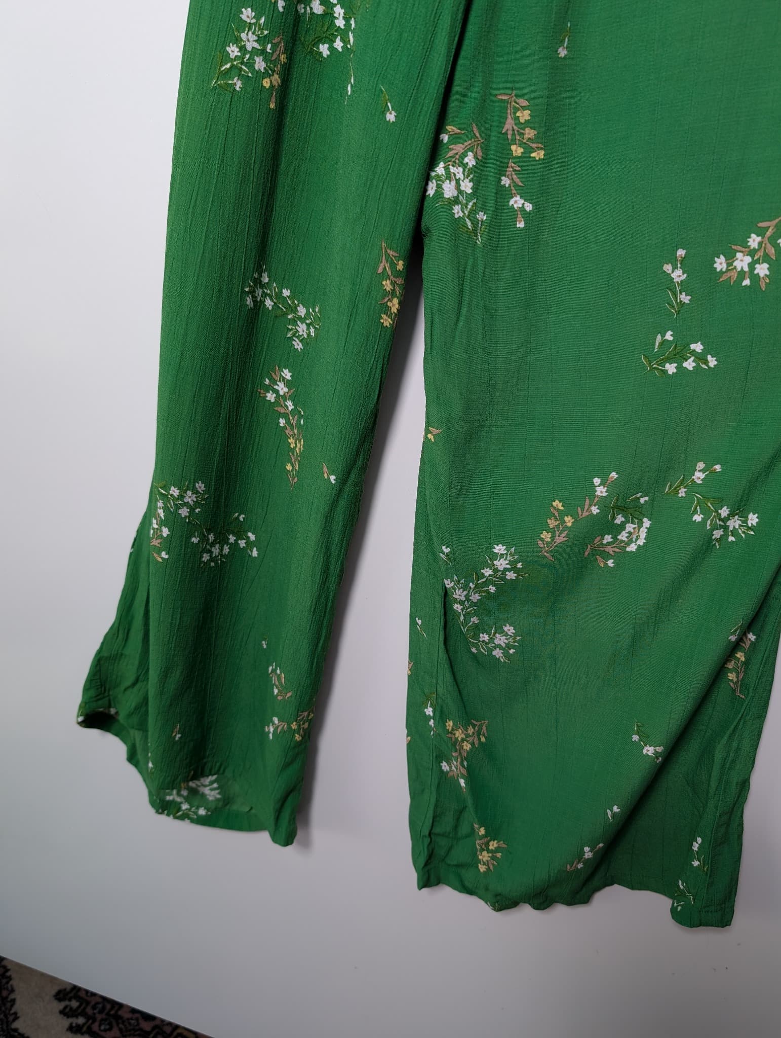 Faithfull the Brand Green Floral Tie-Strap Jumpsuit AU 8 — photo 3 of 8
