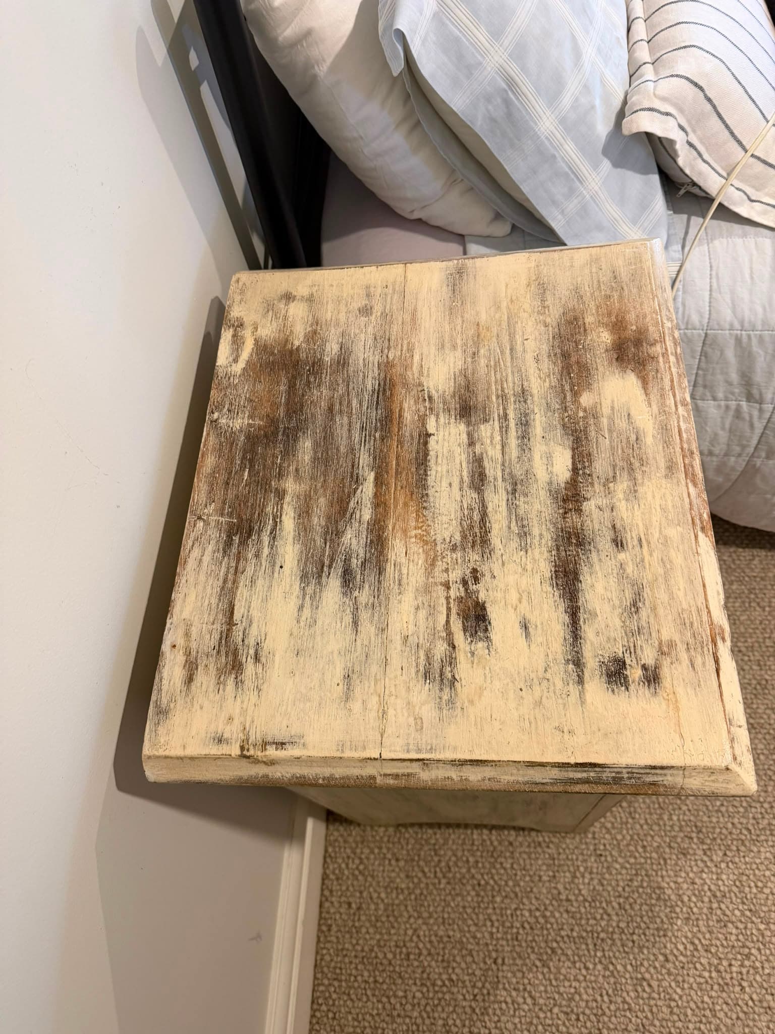 Farmhouse Style Nightstands PAIR Distressed White Open Bedside Tables Set of 2 — photo 2 of 4