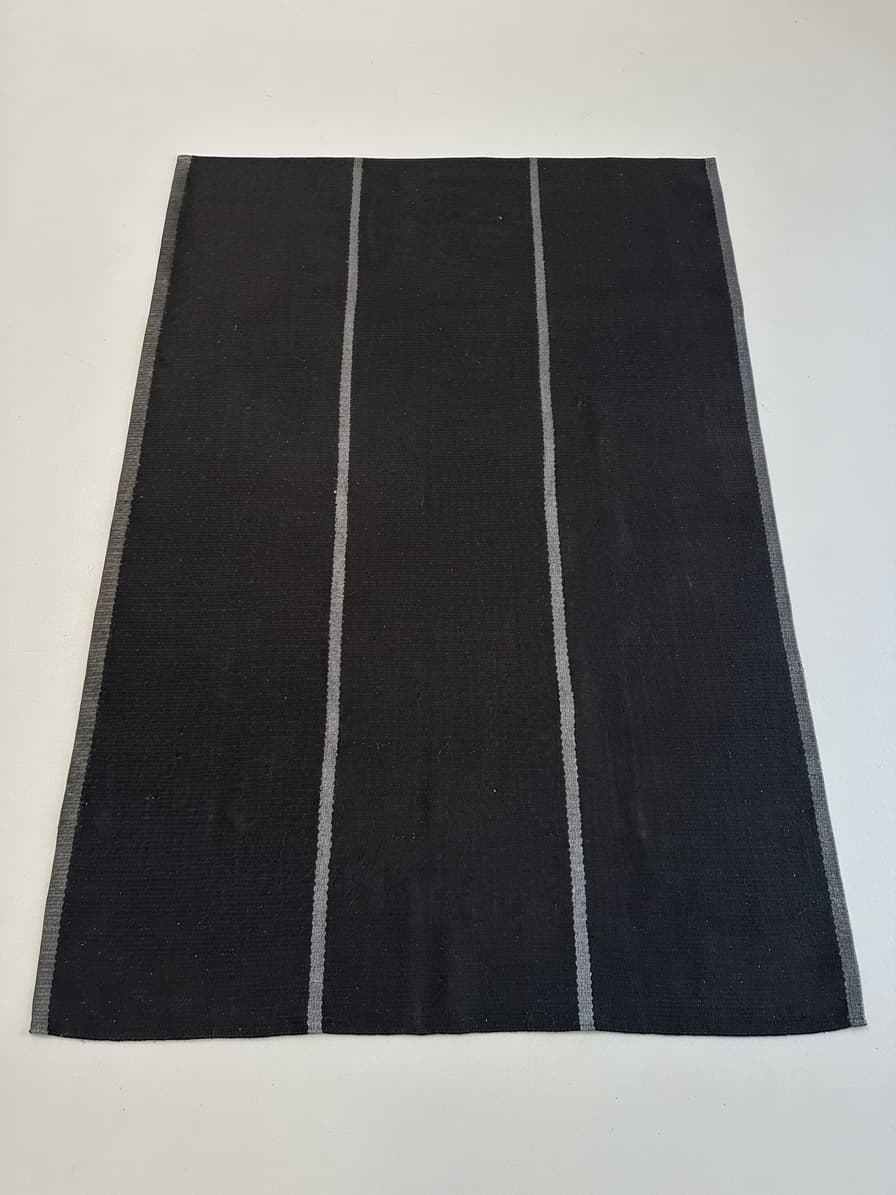 Flatwoven Area Rug Black & Grey Striped 4m x 3m — photo 1 of 4