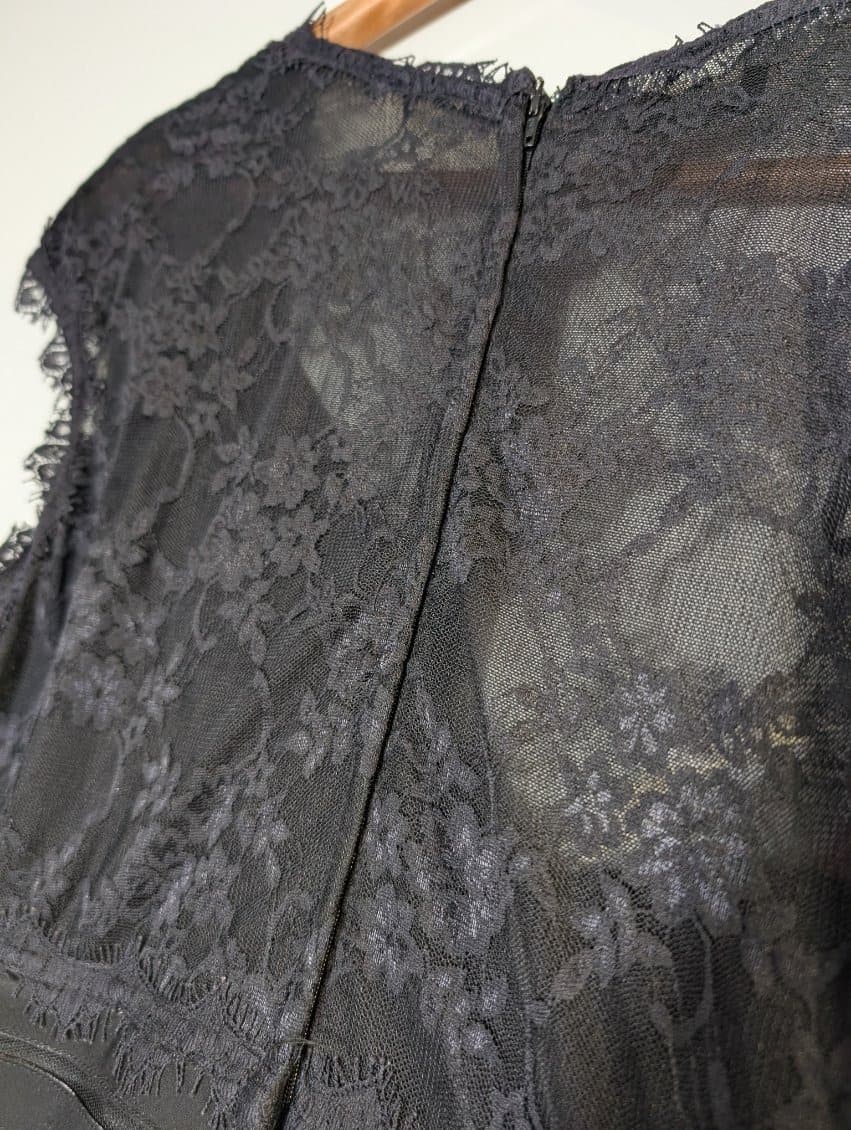 Flirt Prom Black and Gold Metallic Tiered Lace Dress - Size 16 — photo 5 of 8