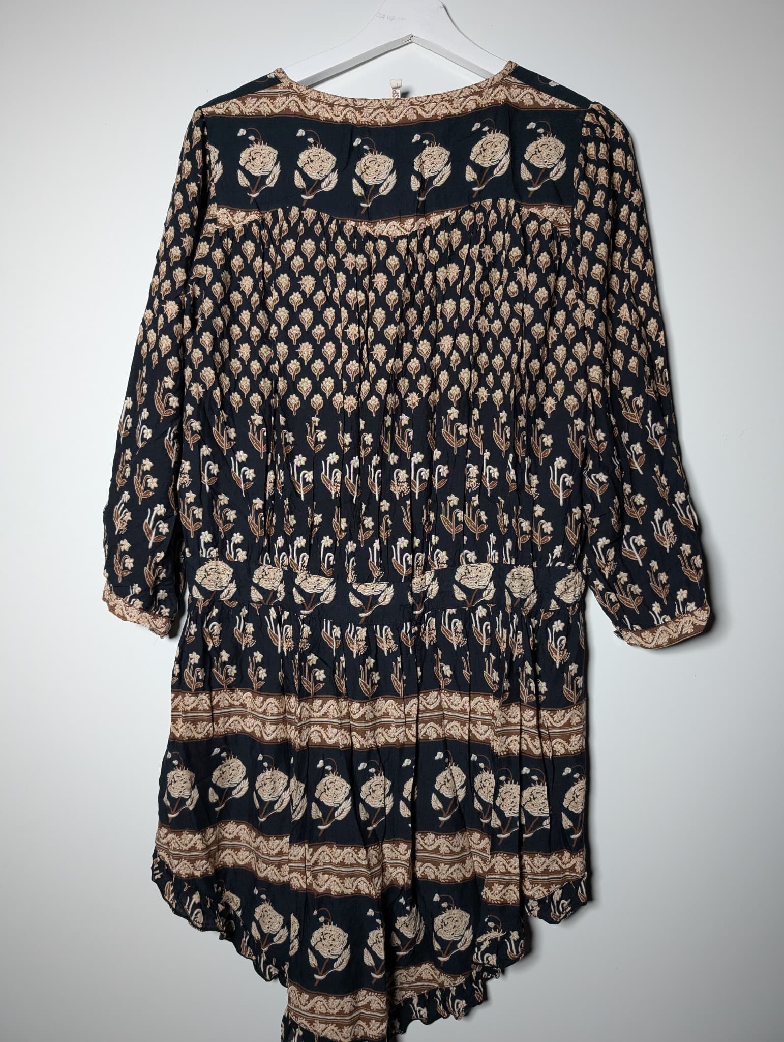 Floral Tunic Dress Black and Tan Size L — photo 5 of 6