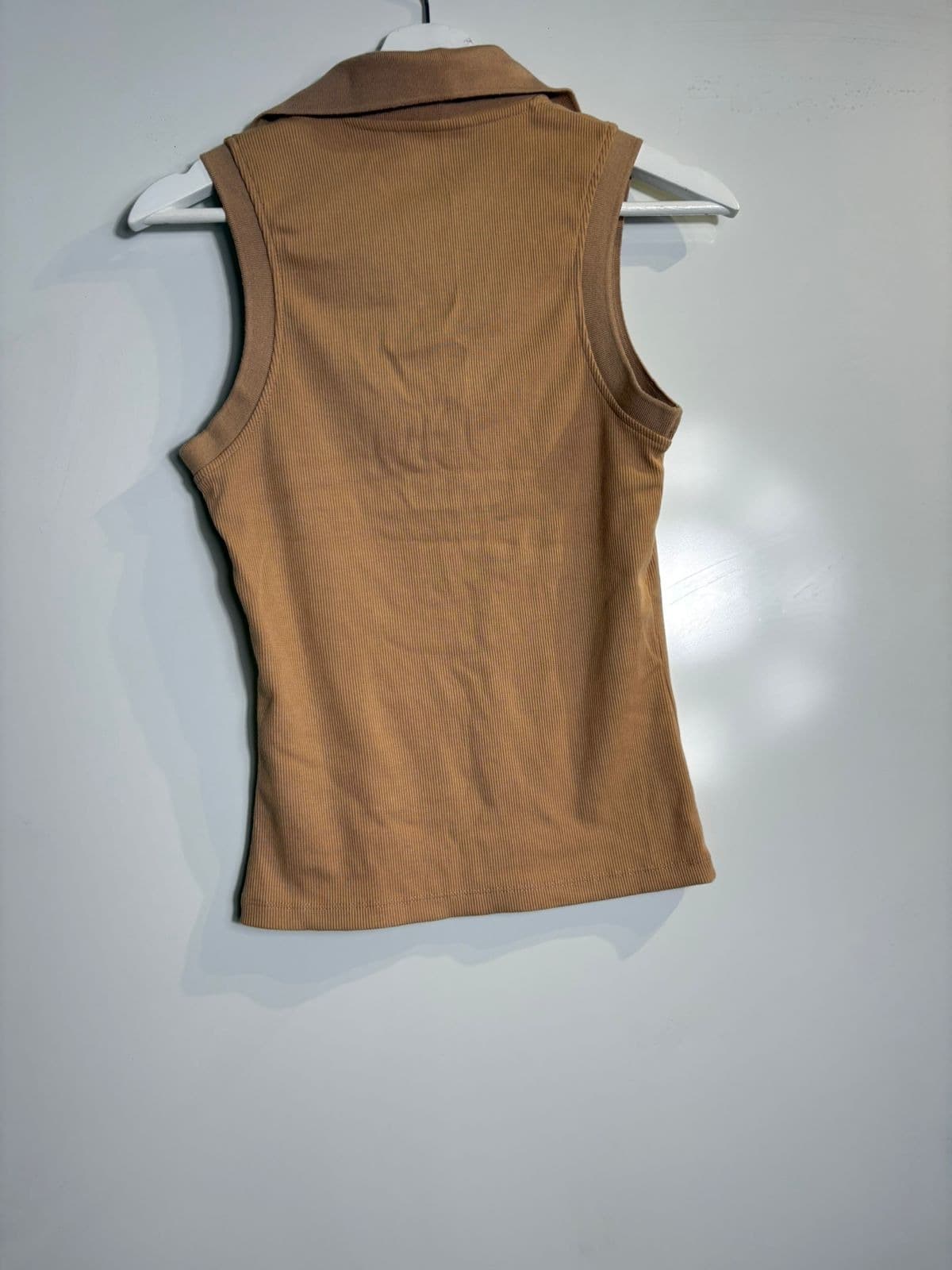 French Connection Sleeveless Polo Top Tan Ribbed Knit XXS — photo 4 of 5