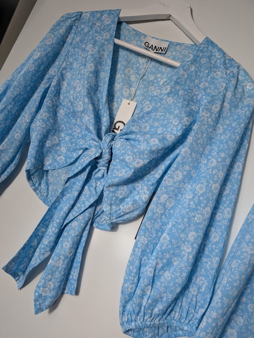 Ganni Floral Tie-Front Top and Wrap Skirt Set EU 36 — photo 4 of 9