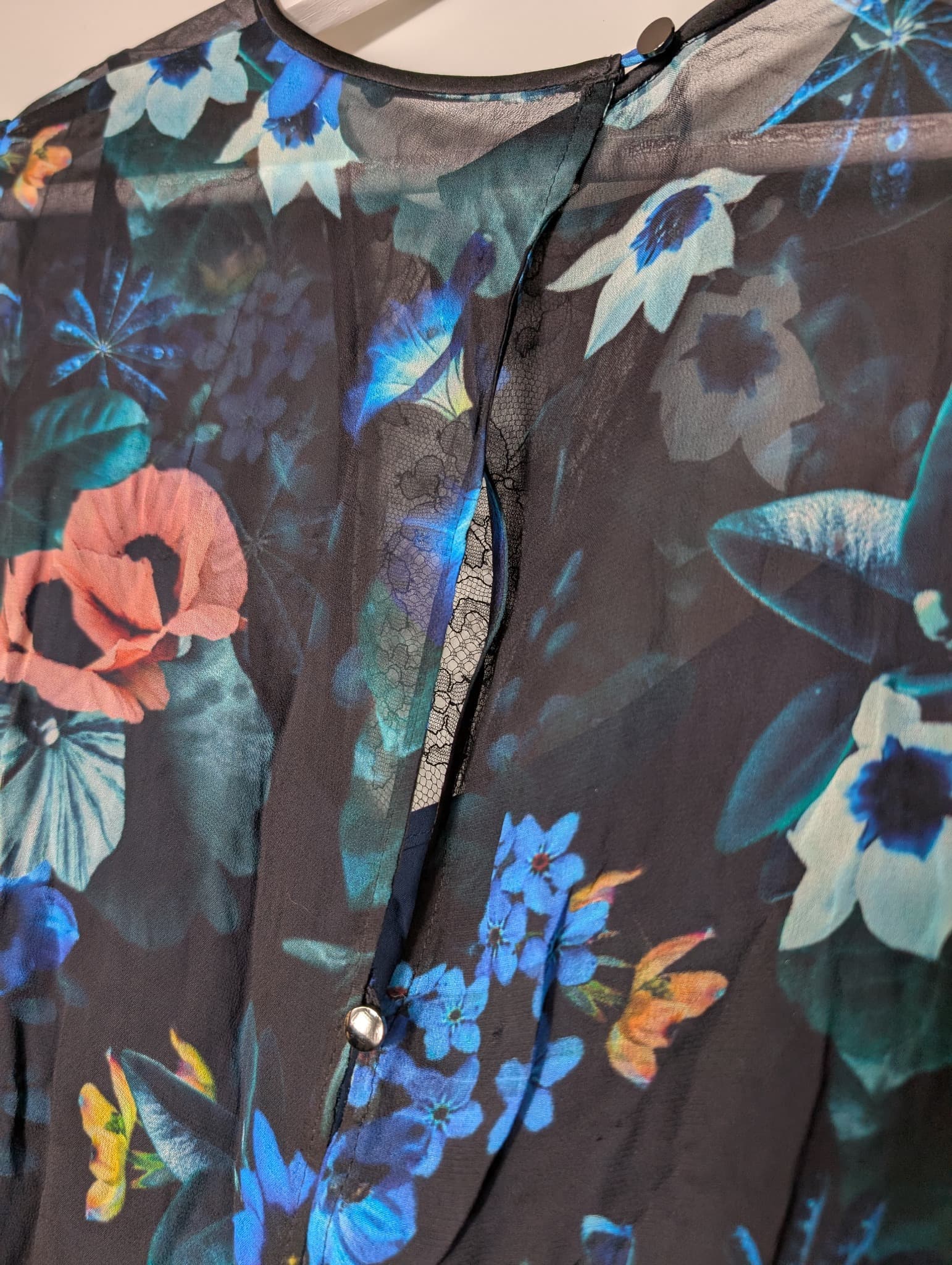 GINGER&SMART Floral Midi Dress Black Blue Pink Size 8 — photo 6 of 9
