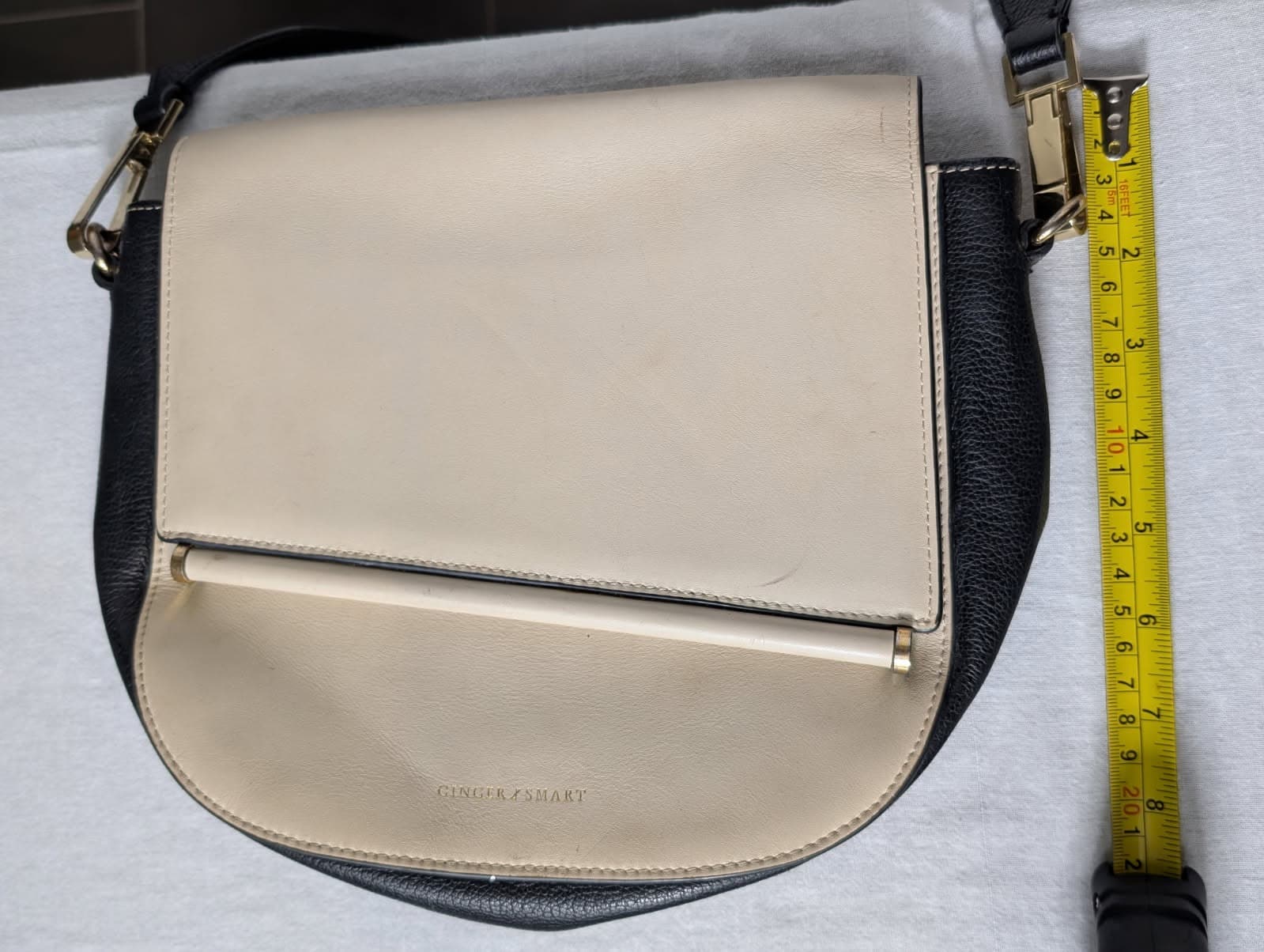 Ginger & Smart Leather Crossbody Bag Black & Cream — photo 4 of 7