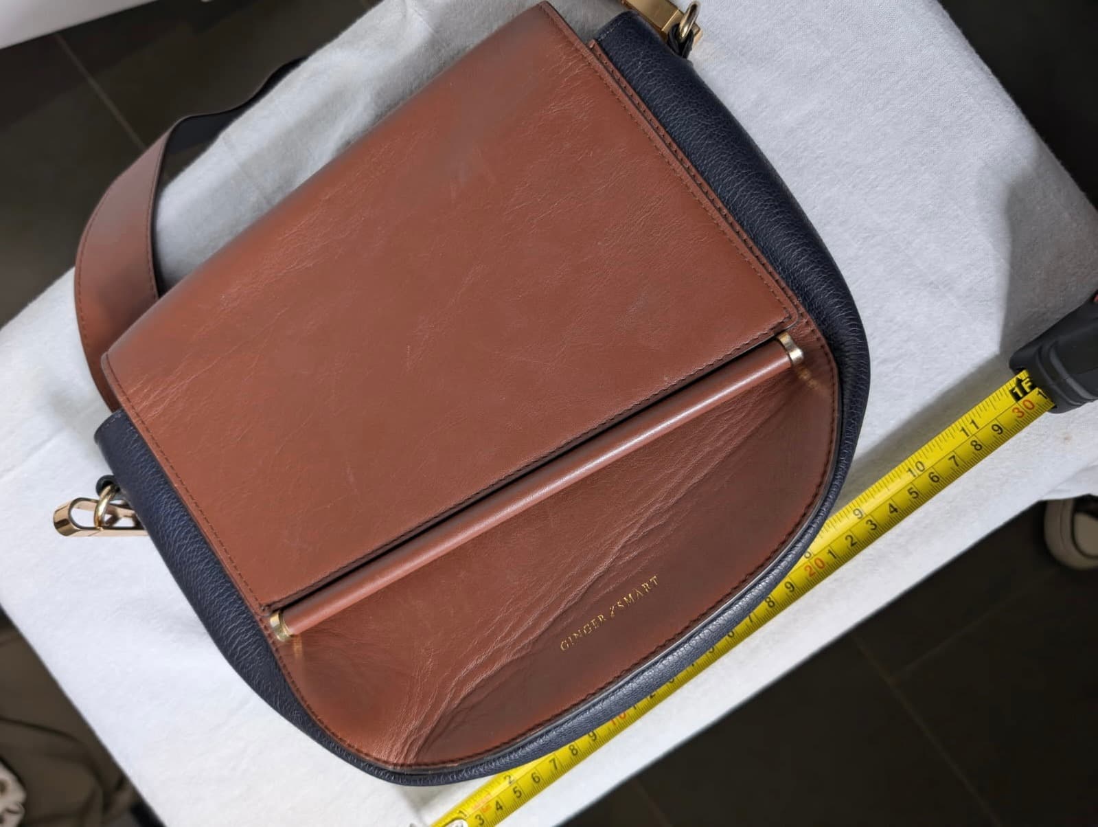Ginger & Smart Leather Handbag Two-Tone Brown and Black — photo 6 of 7