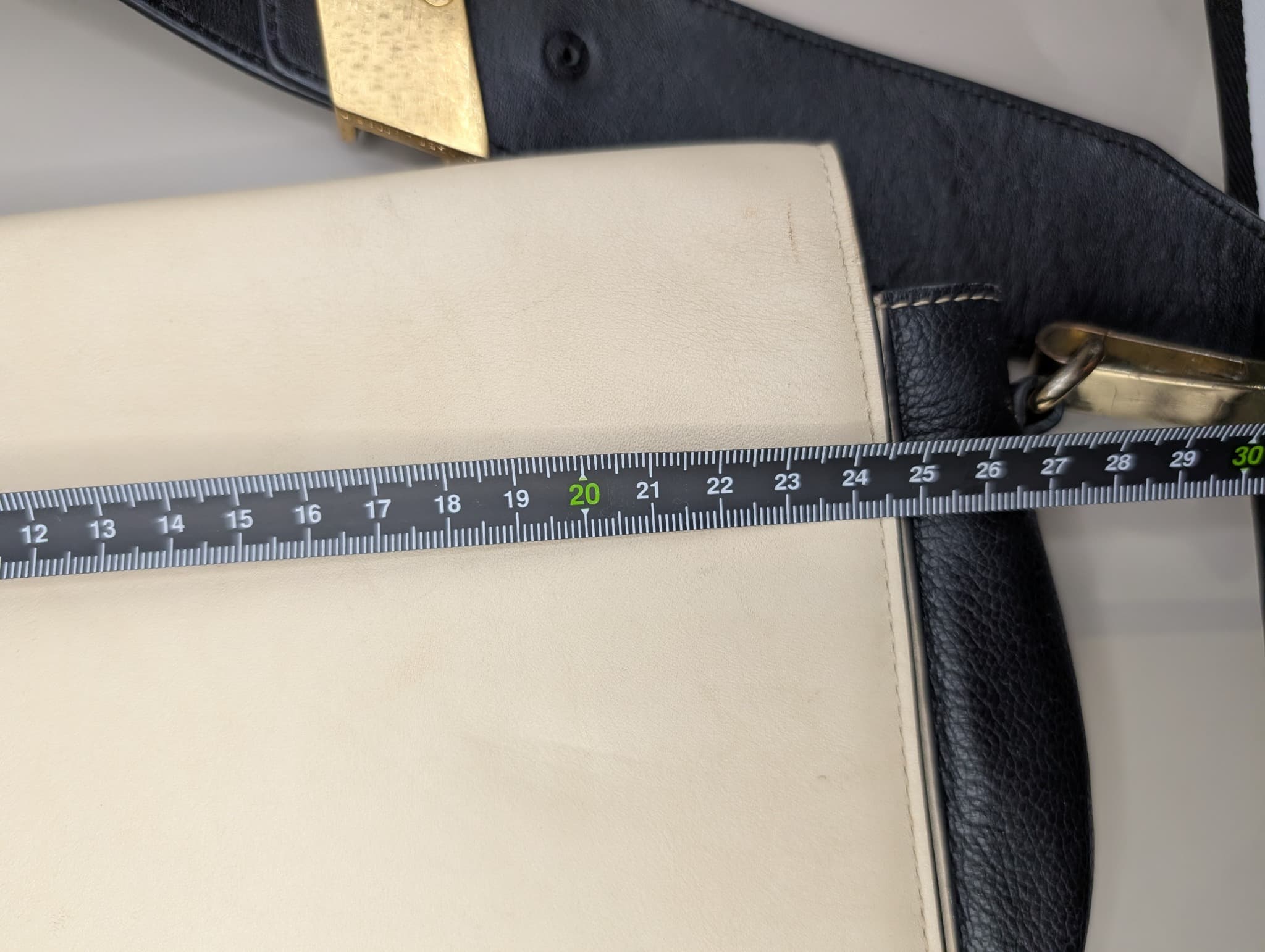 Ginger & Smart Leather Saddle Crossbody Bag Cream & Navy — photo 7 of 8