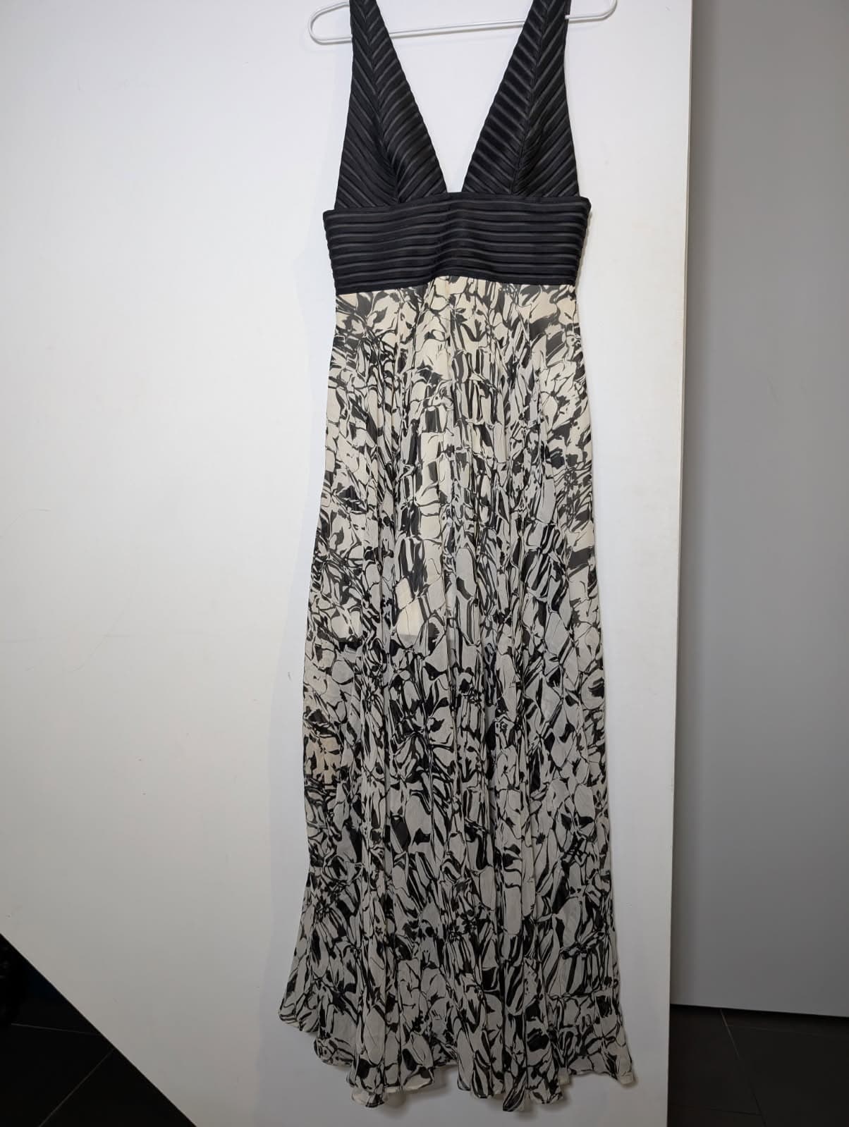 Ginger & Smart Maxi Dress - Black & White Printed Sample Piece — photo 2 of 8