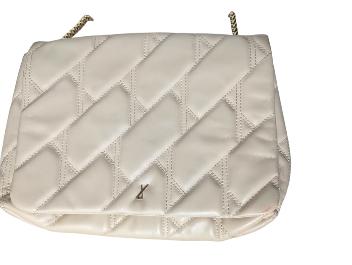Ginger & Smart Quilted Leather Shoulder Bag Cream Gold Chain — photo 1 of 8