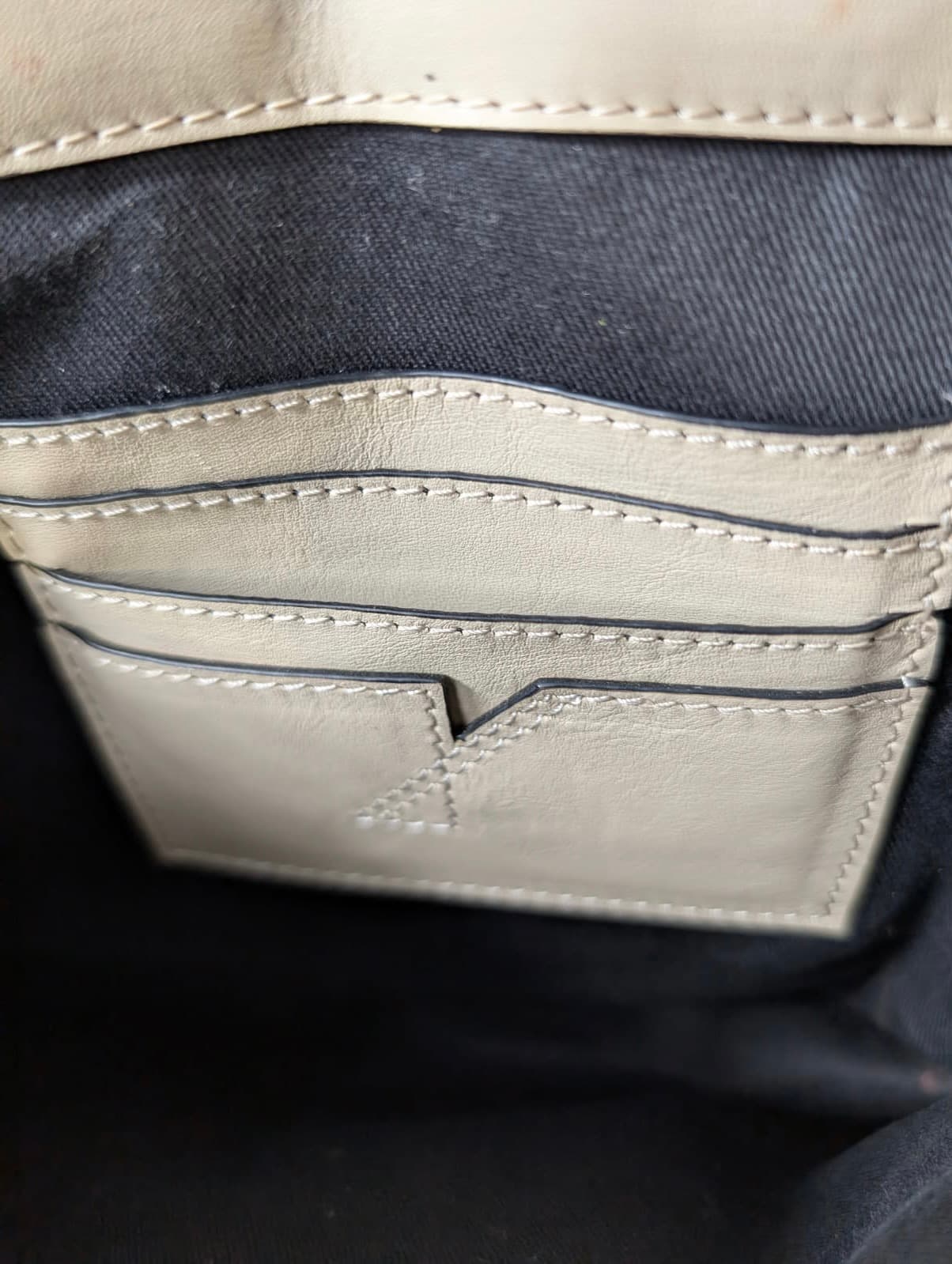 Ginger & Smart Quilted Leather Shoulder Bag Cream Gold Chain — photo 3 of 8
