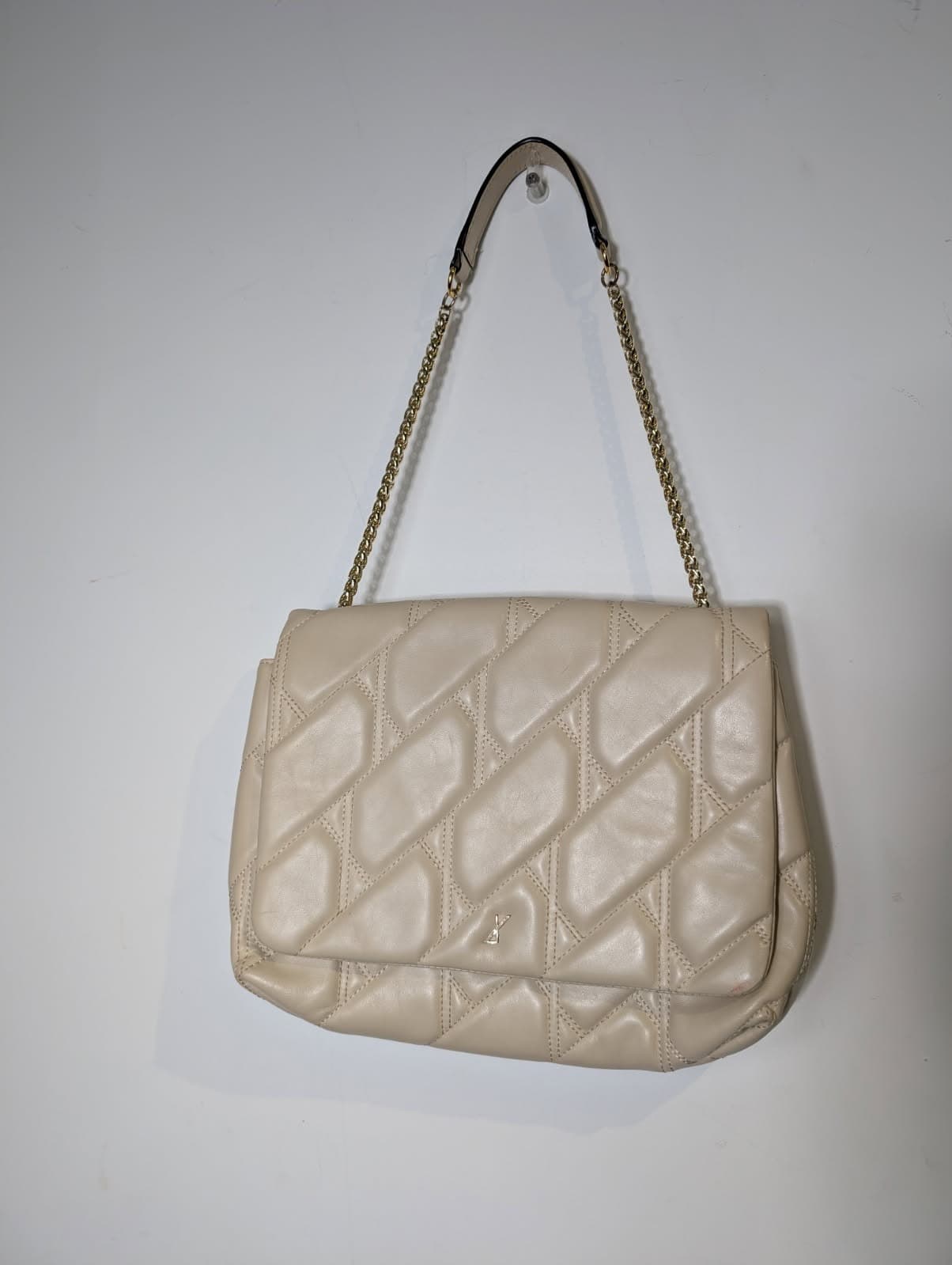 Ginger & Smart Quilted Leather Shoulder Bag Cream Gold Chain — photo 5 of 8